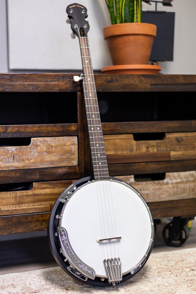Goldtone CC-50RP Cripple Creek Resonator Banjo with Planetary Tuners and Gig Bag
