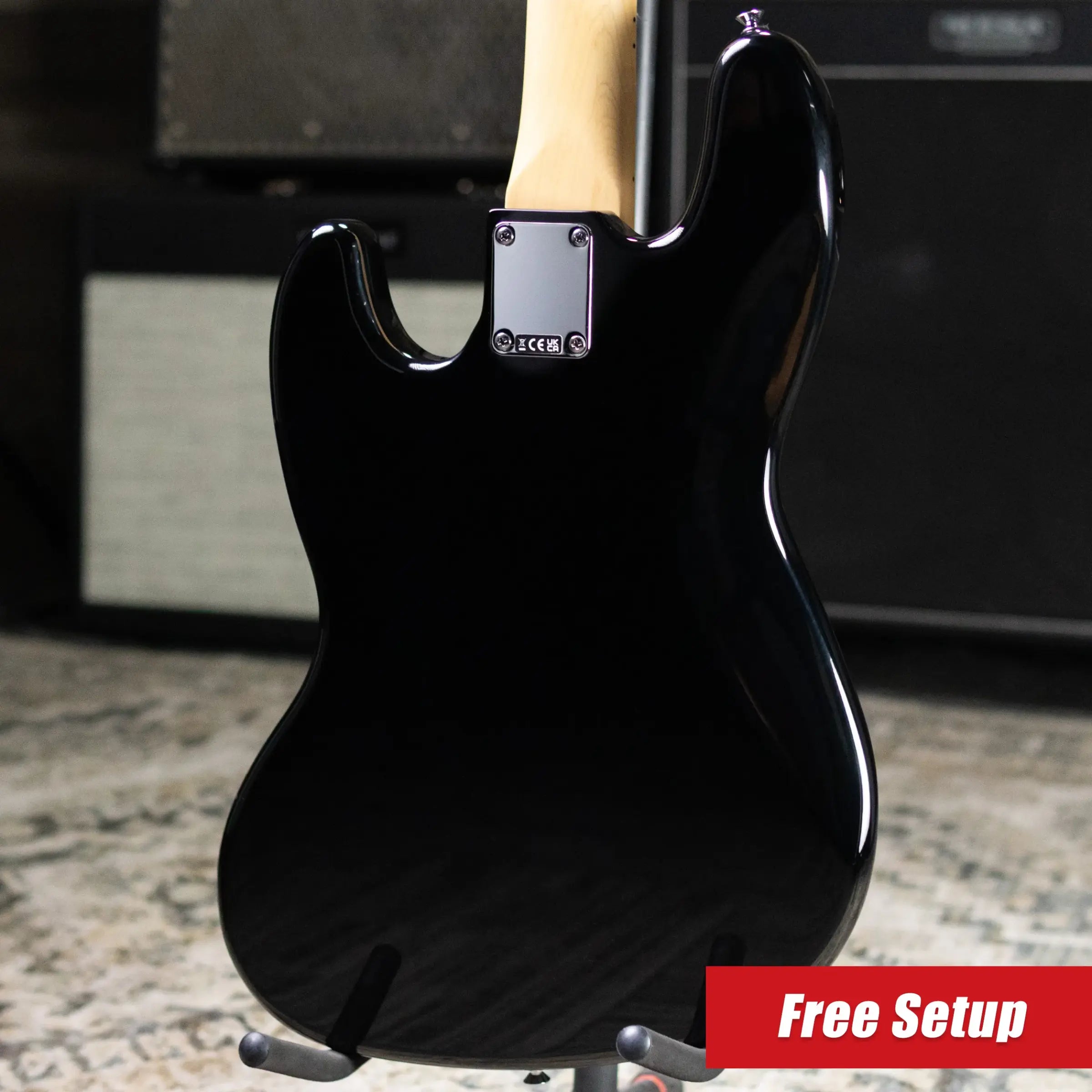Fender Standard Jazz Bass - Black