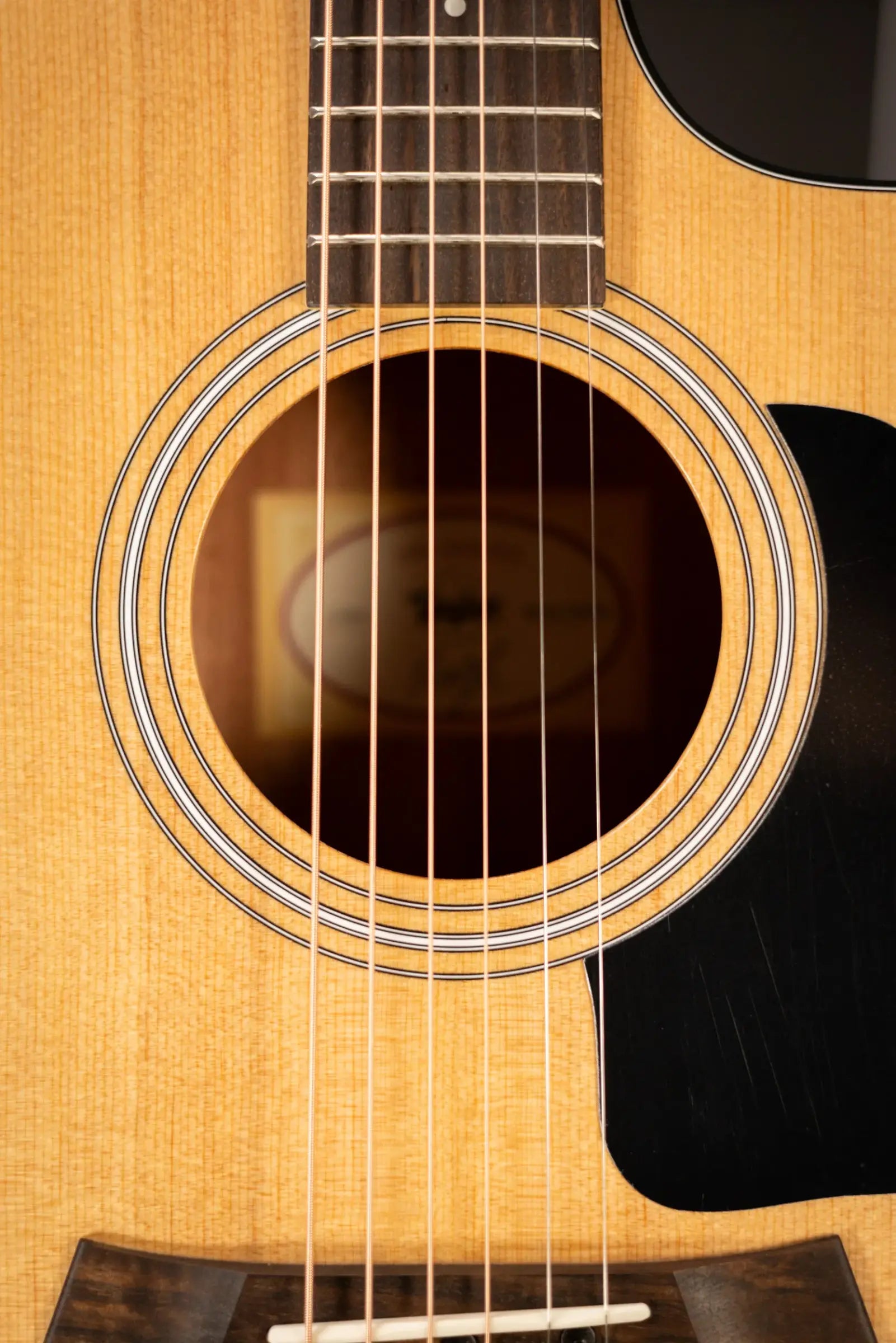 Taylor 112ce Grand Concert Acoustic/Electric Guitar - Sapele with Gig Bag - Factory Demo