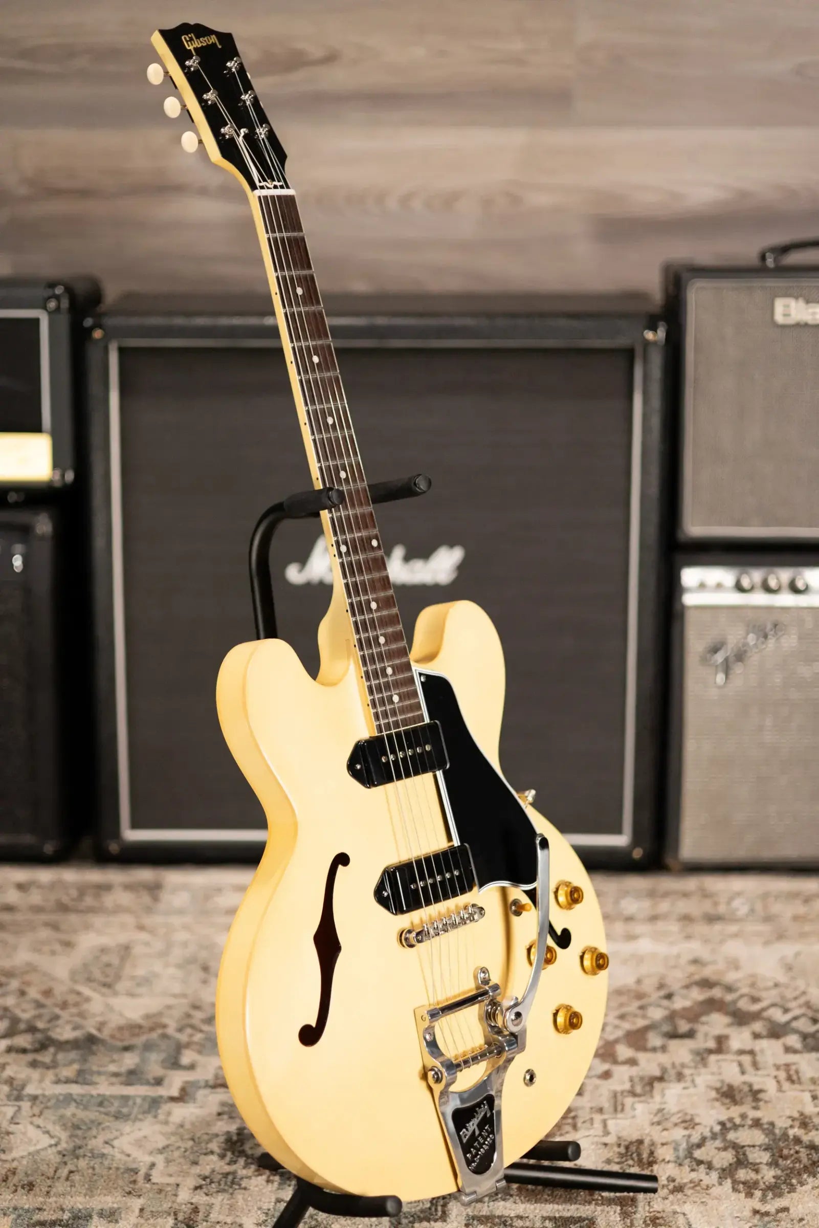 Gibson Custom Shop Limited Edition 1959 ES-330 Bigsby Reissue Hollow Body Electric Guitar - Antique White VOS with Hardshell Case