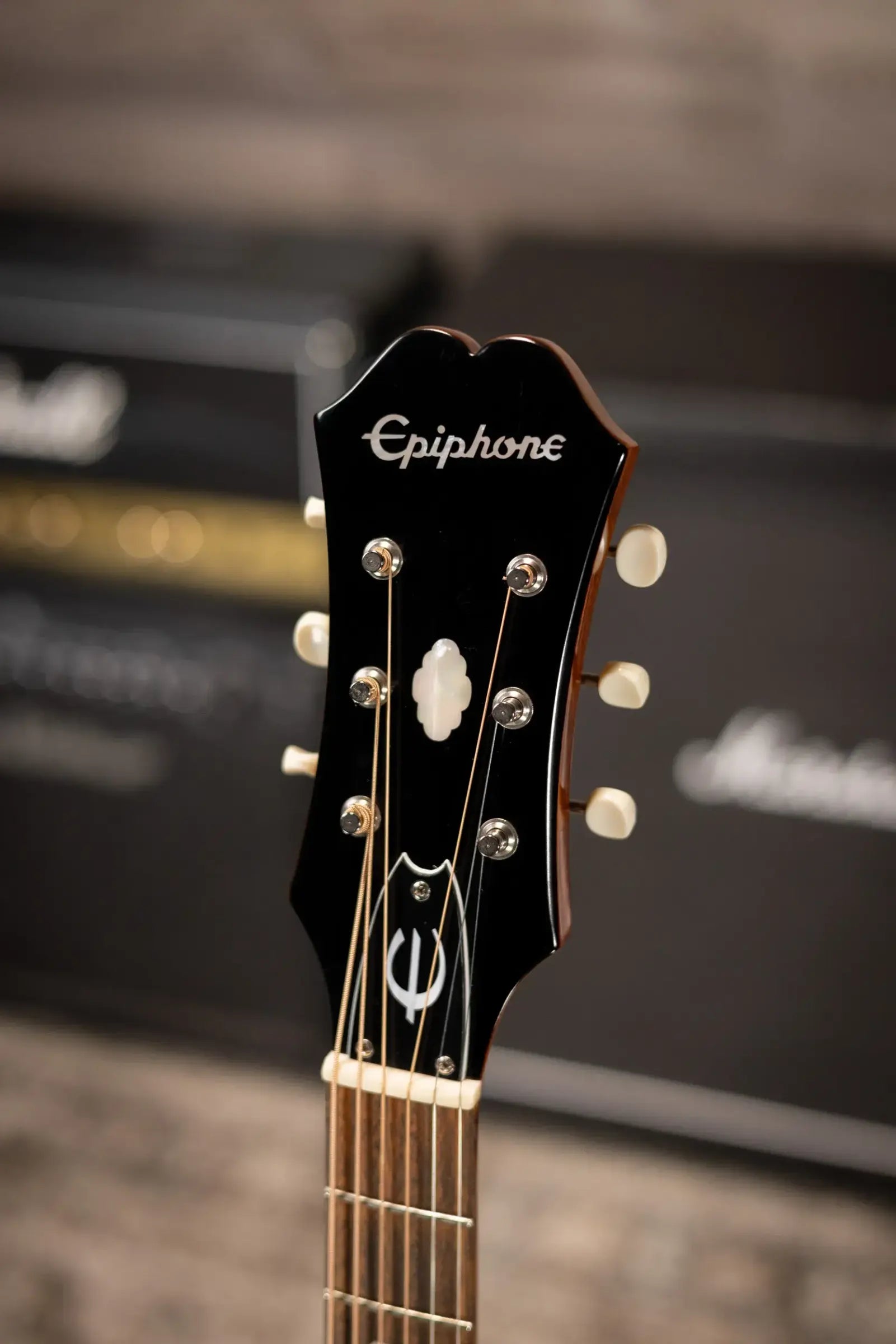 Epiphone Masterbilt Texan FT79 Acoustic Guitar with Fishman Pick-up - Natural with Hardshell Case - Used