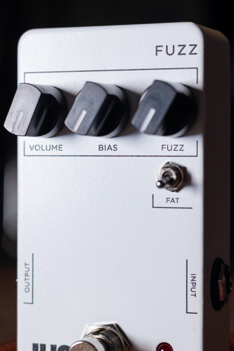JHS 3 Series Fuzz Guitar Effects Pedal