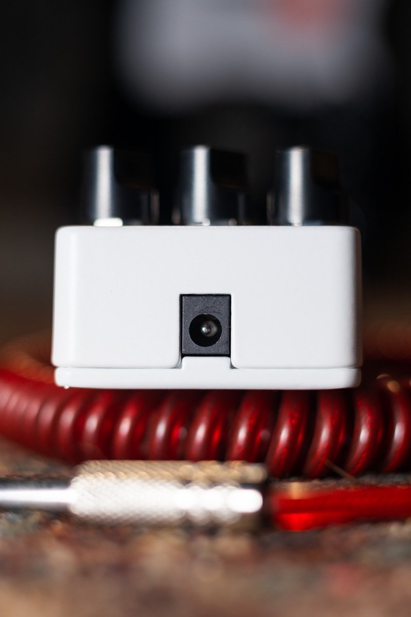 JHS 3 Series Fuzz Guitar Effects Pedal