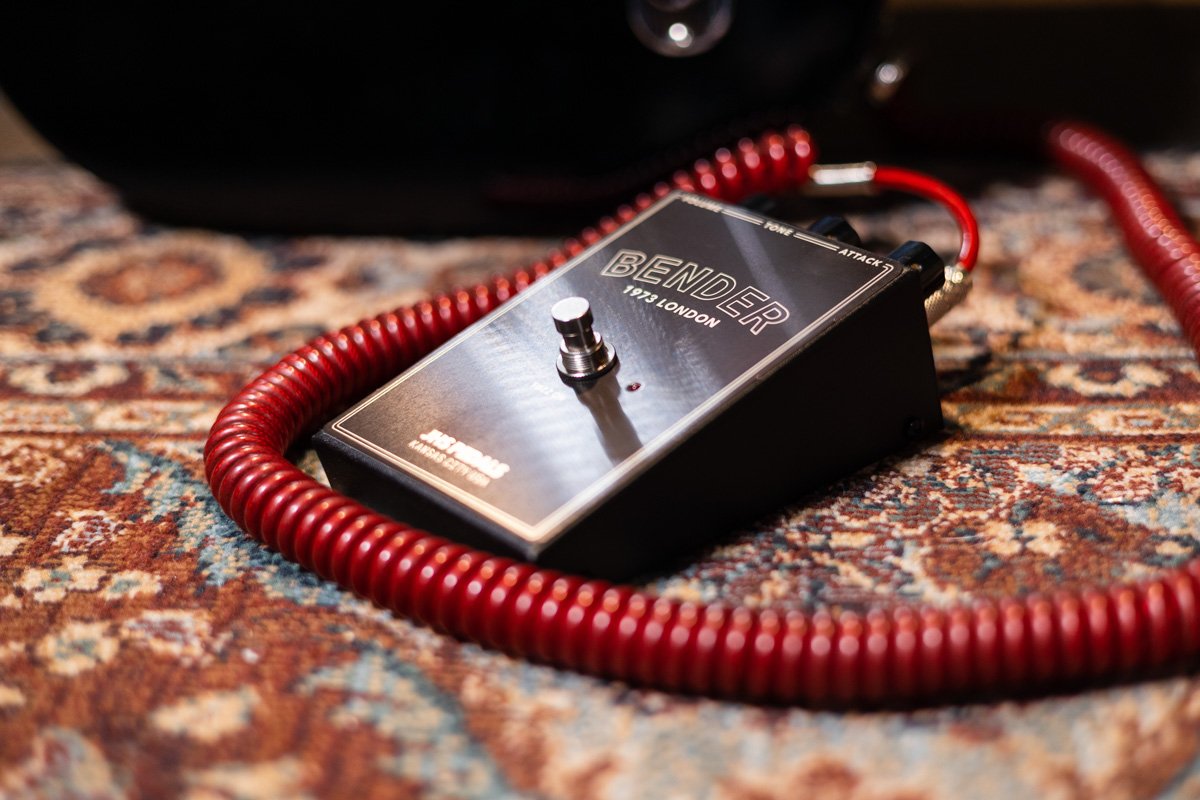 JHS Legends of Fuzz Bender Guitar Effects Pedal