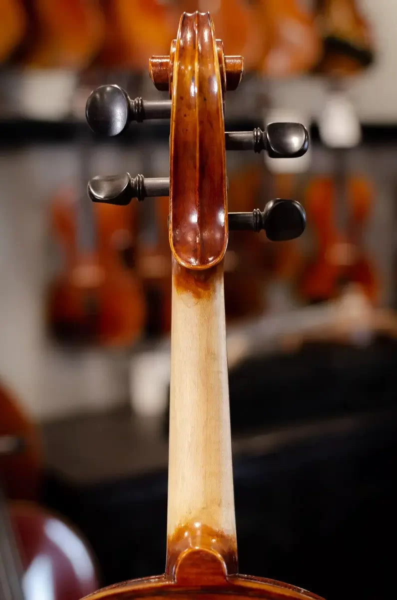 15.5" Krutz Artisan 750 Series A875 with Case