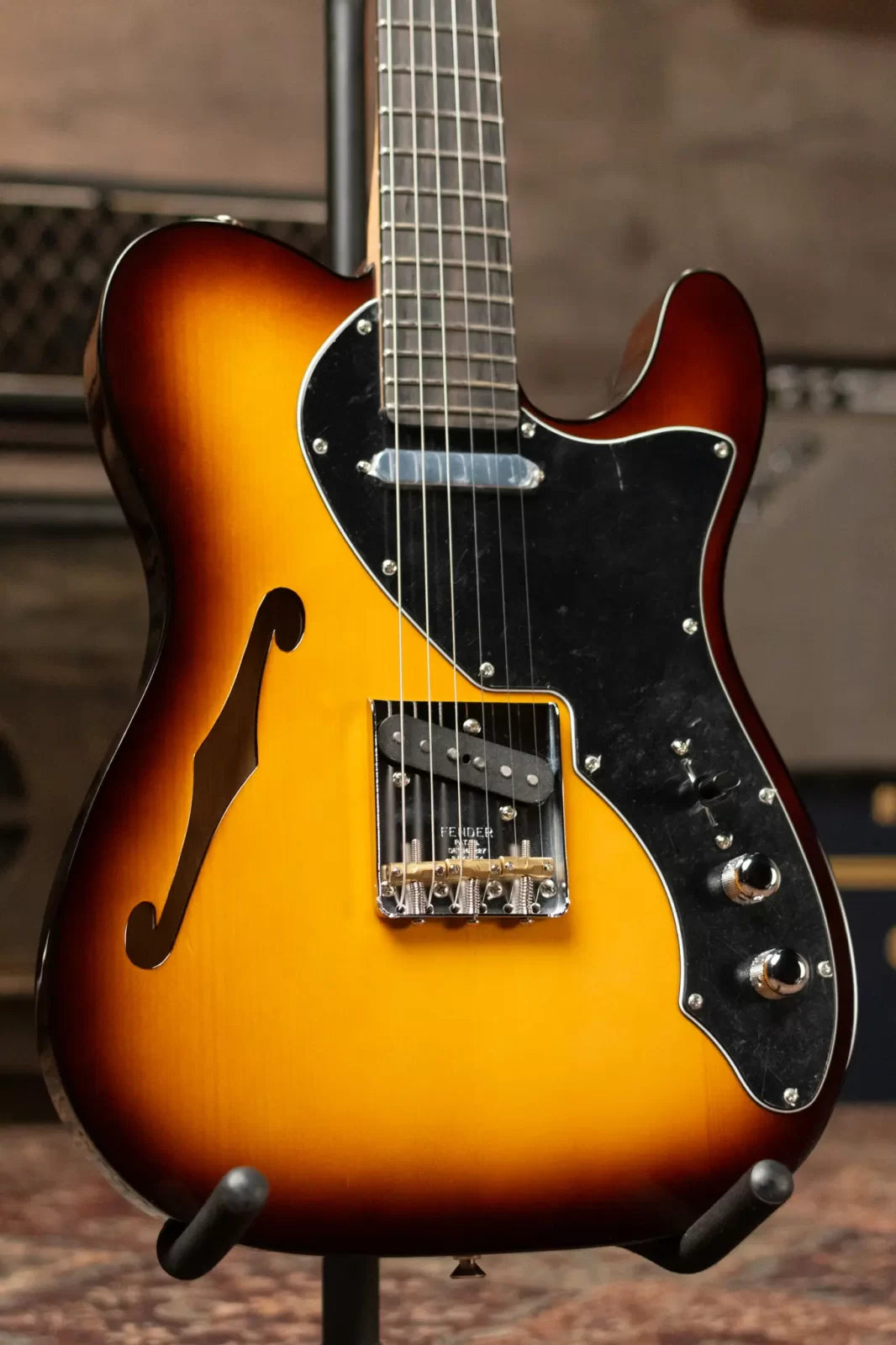 Fender Limited Edition Suona Telecaster Thinline, Ebony Fingerboard - Violin Burst with Deluxe Blonde Hardshell
