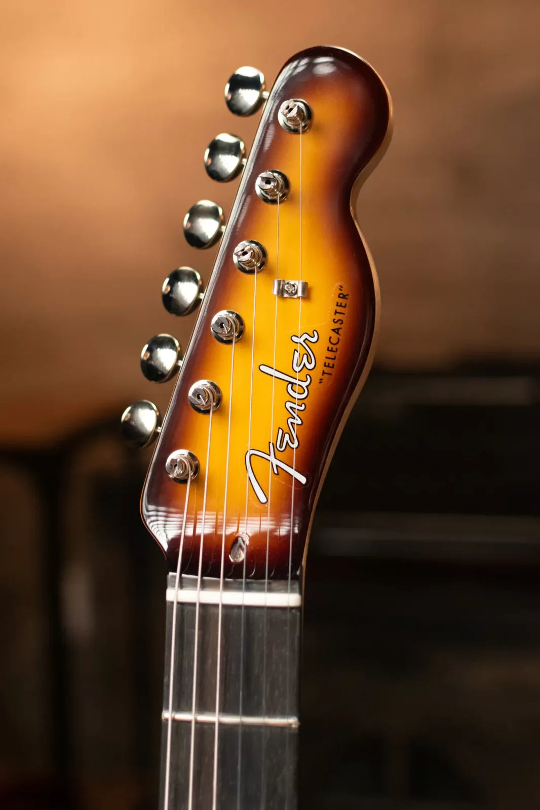 Fender Limited Edition Suona Telecaster Thinline, Ebony Fingerboard - Violin Burst with Deluxe Blonde Hardshell