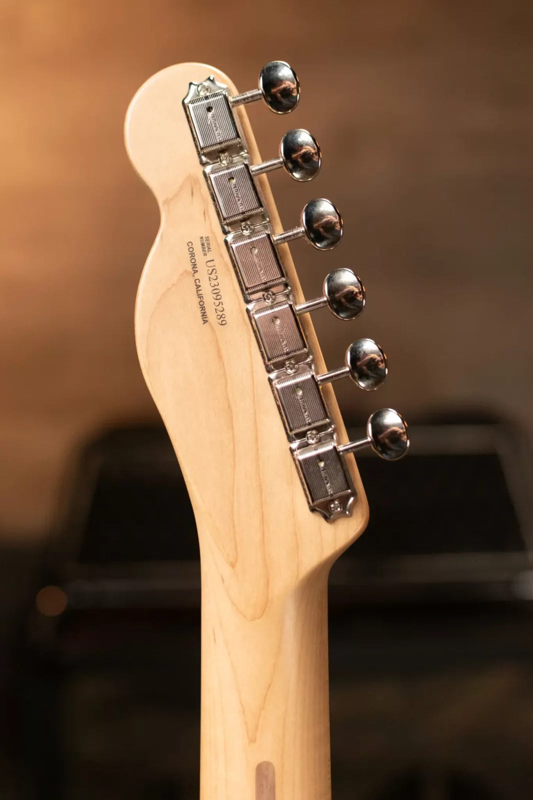 Fender Limited Edition Suona Telecaster Thinline, Ebony Fingerboard - Violin Burst with Deluxe Blonde Hardshell