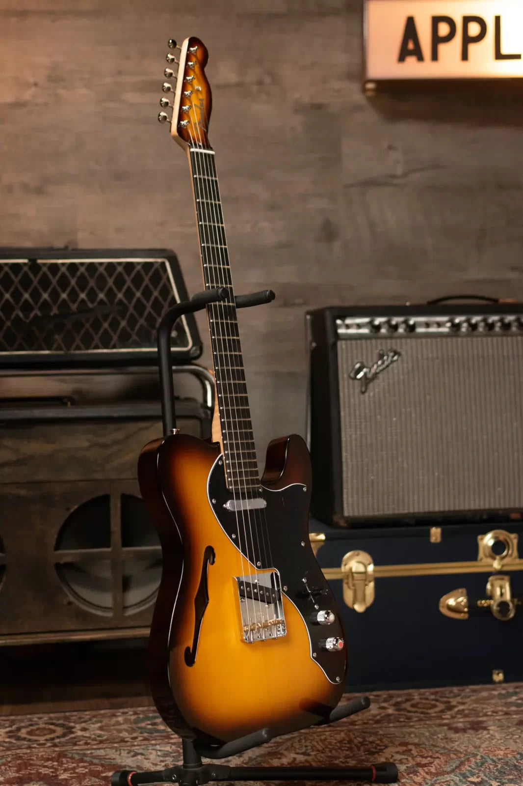 Fender Limited Edition Suona Telecaster Thinline, Ebony Fingerboard - Violin Burst with Deluxe Blonde Hardshell