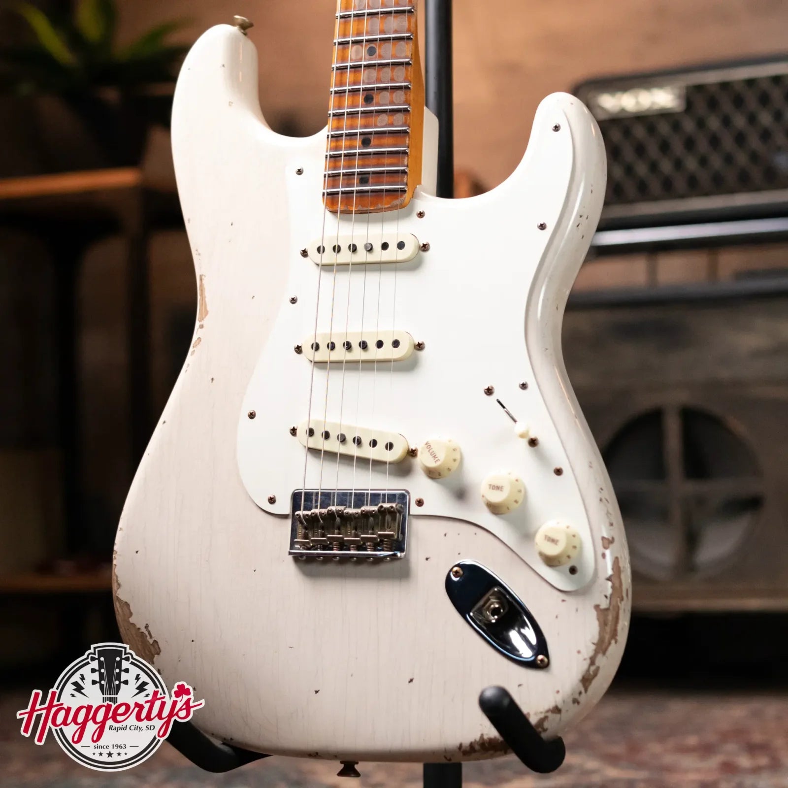 Fender Custom Shop Limited Edition Red Hot Hardtail Strat, 2A Flame Maple Neck and Fingerboard with Hardshell Case - Aged White Blonde