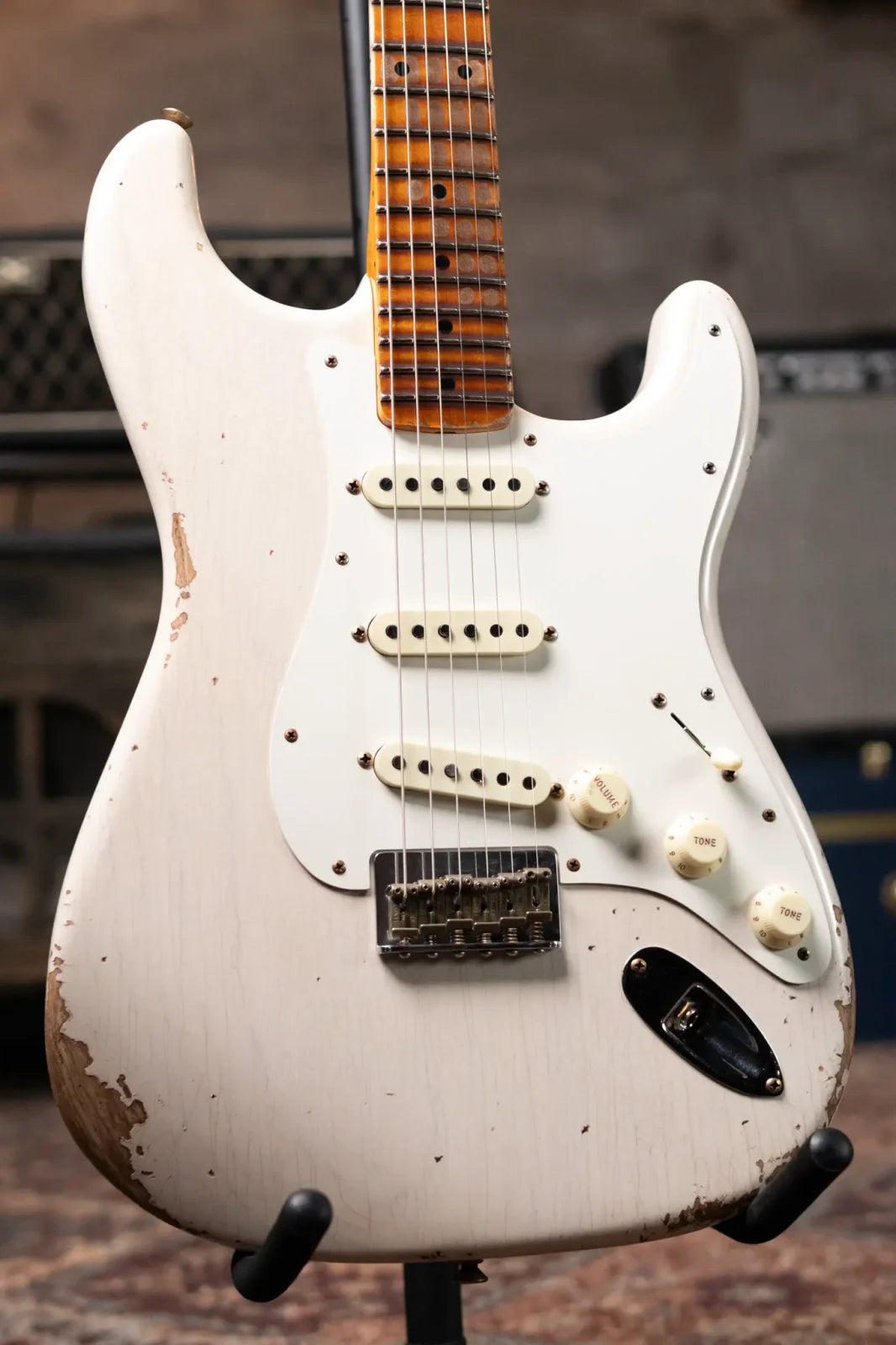 Fender Custom Shop Limited Edition Red Hot Hardtail Strat, 2A Flame Maple Neck and Fingerboard with Hardshell Case - Aged White Blonde