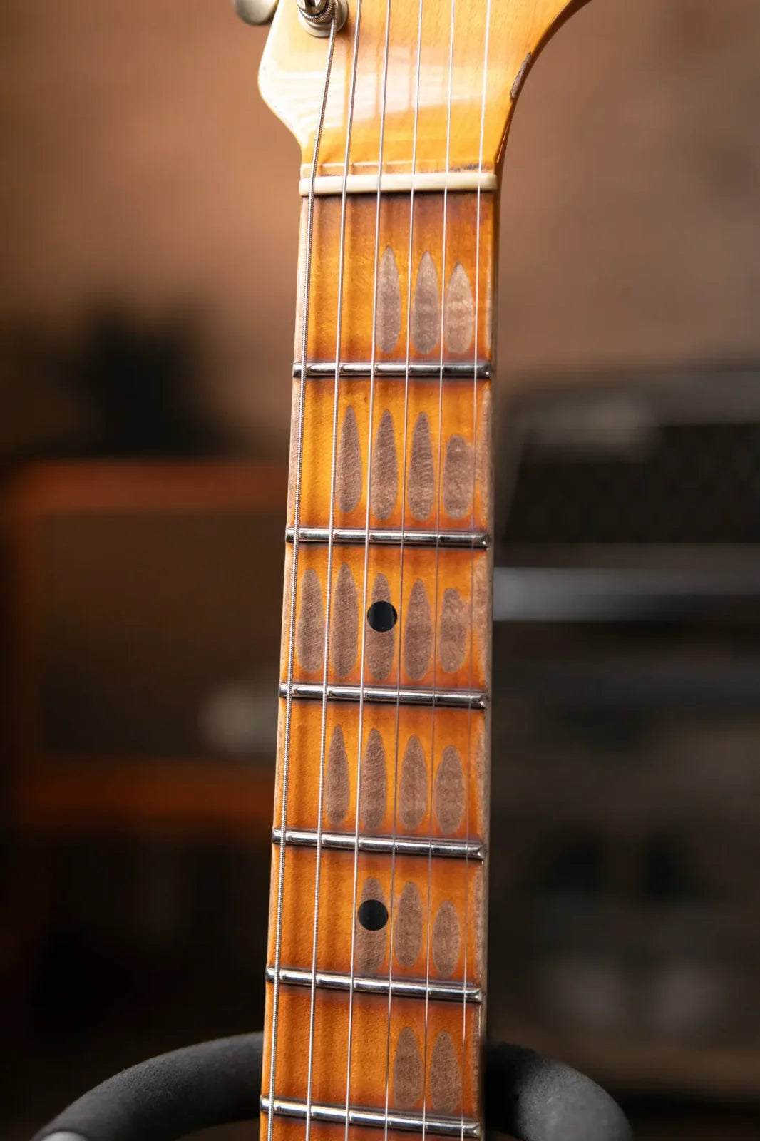 Fender Custom Shop Limited Edition Red Hot Hardtail Strat, 2A Flame Maple Neck and Fingerboard with Hardshell Case - Aged White Blonde