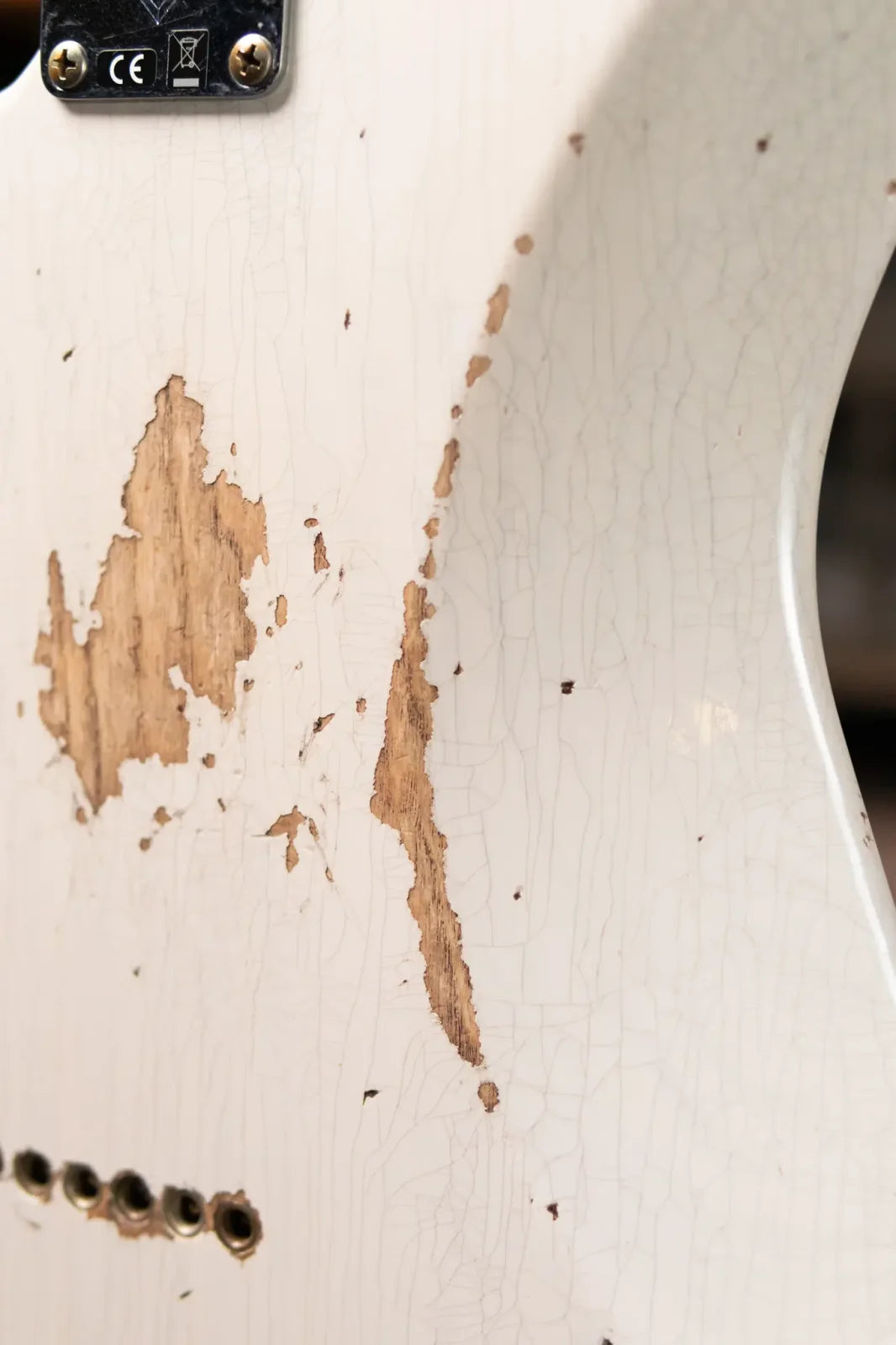 Fender Custom Shop Limited Edition Red Hot Hardtail Strat, 2A Flame Maple Neck and Fingerboard with Hardshell Case - Aged White Blonde