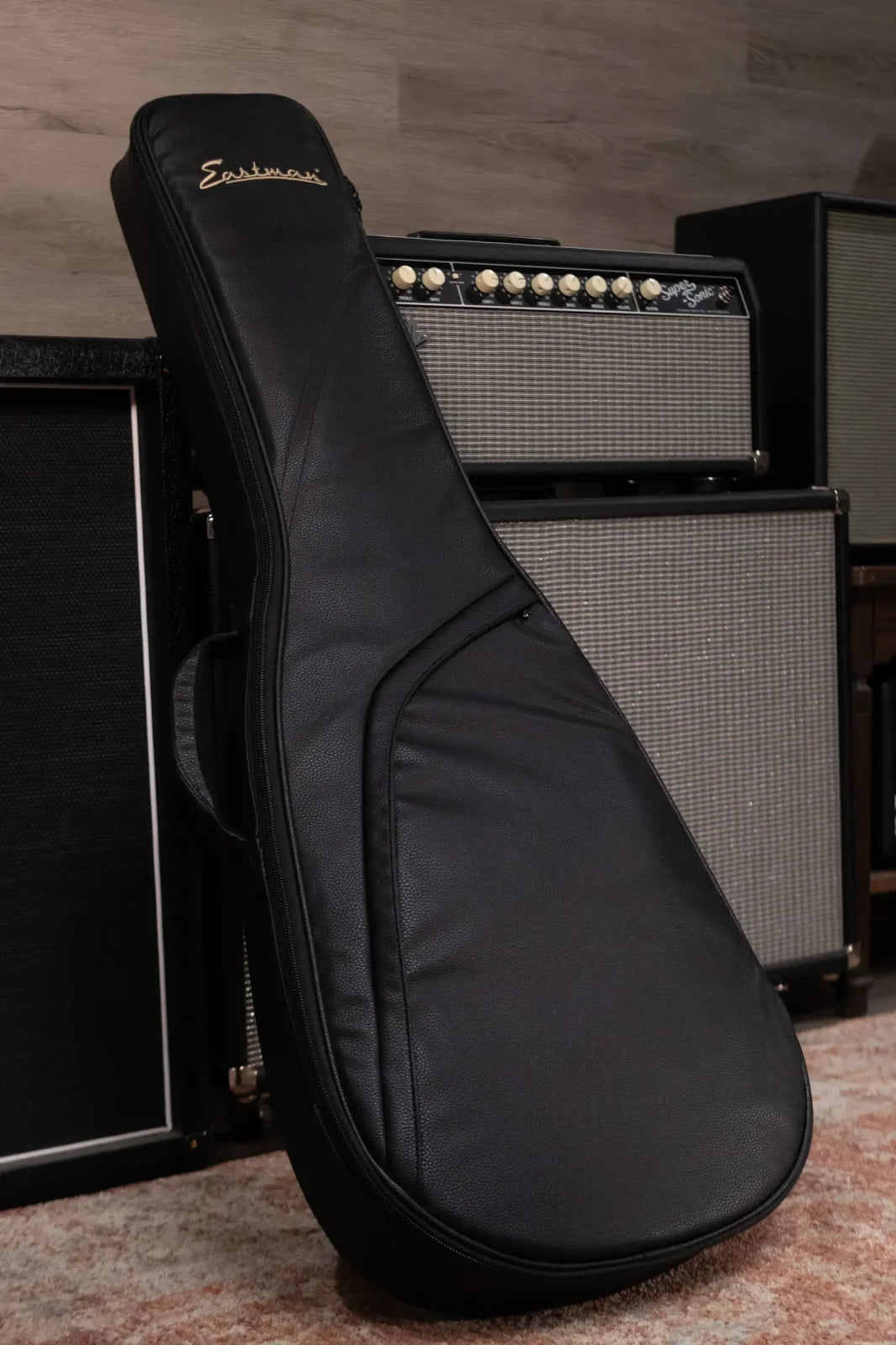 Eastman Juliet - Pomona Blonde with Soft Case