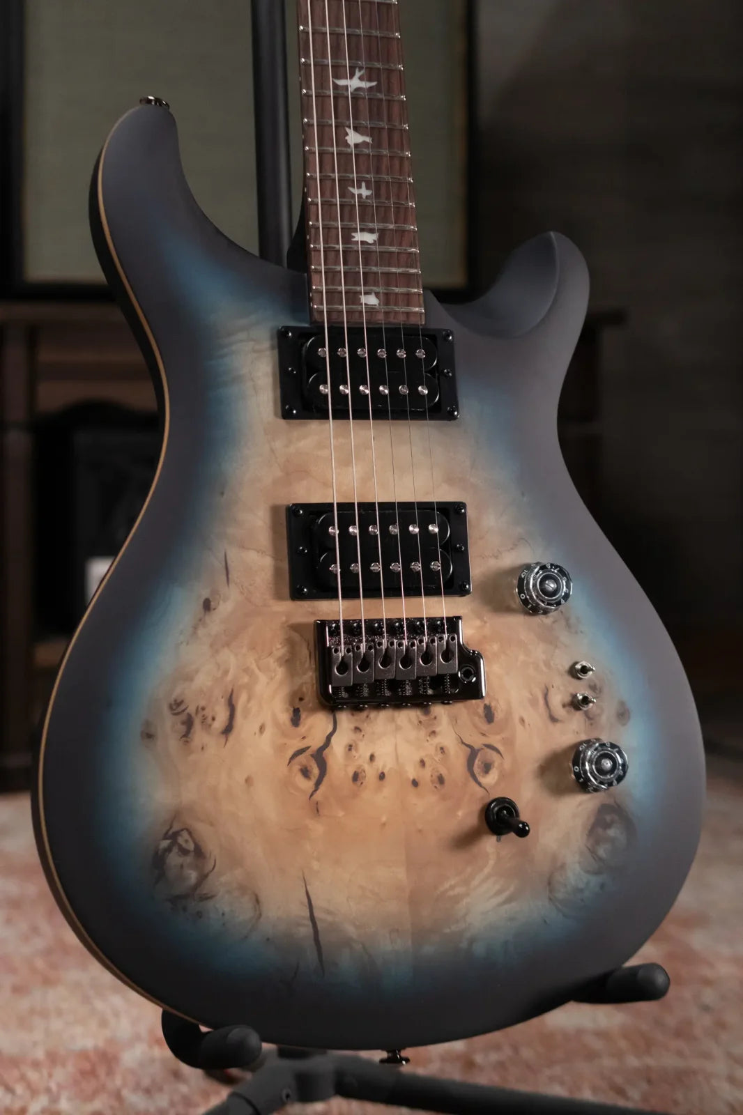 PRS SE Custom 24-08 Electric Guitar - Lake Blue Midnight Burst with Gig Bag