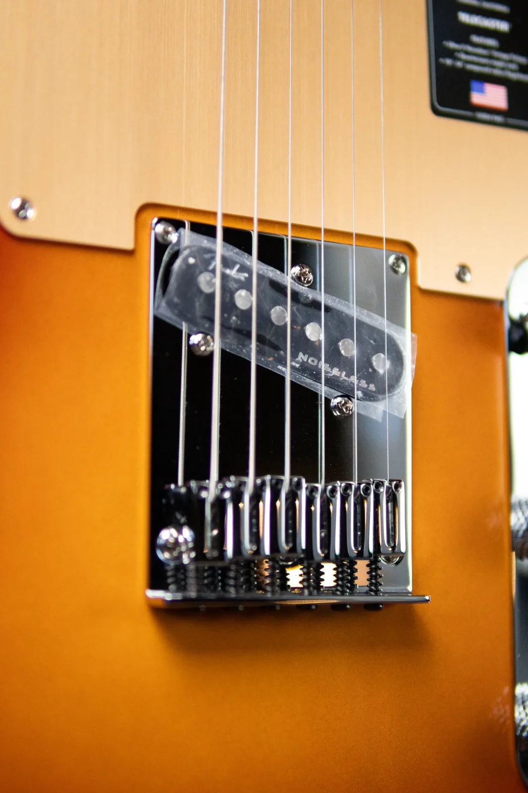 Fender American Ultra II Telecaster - Ultraburst with Hardshell Case