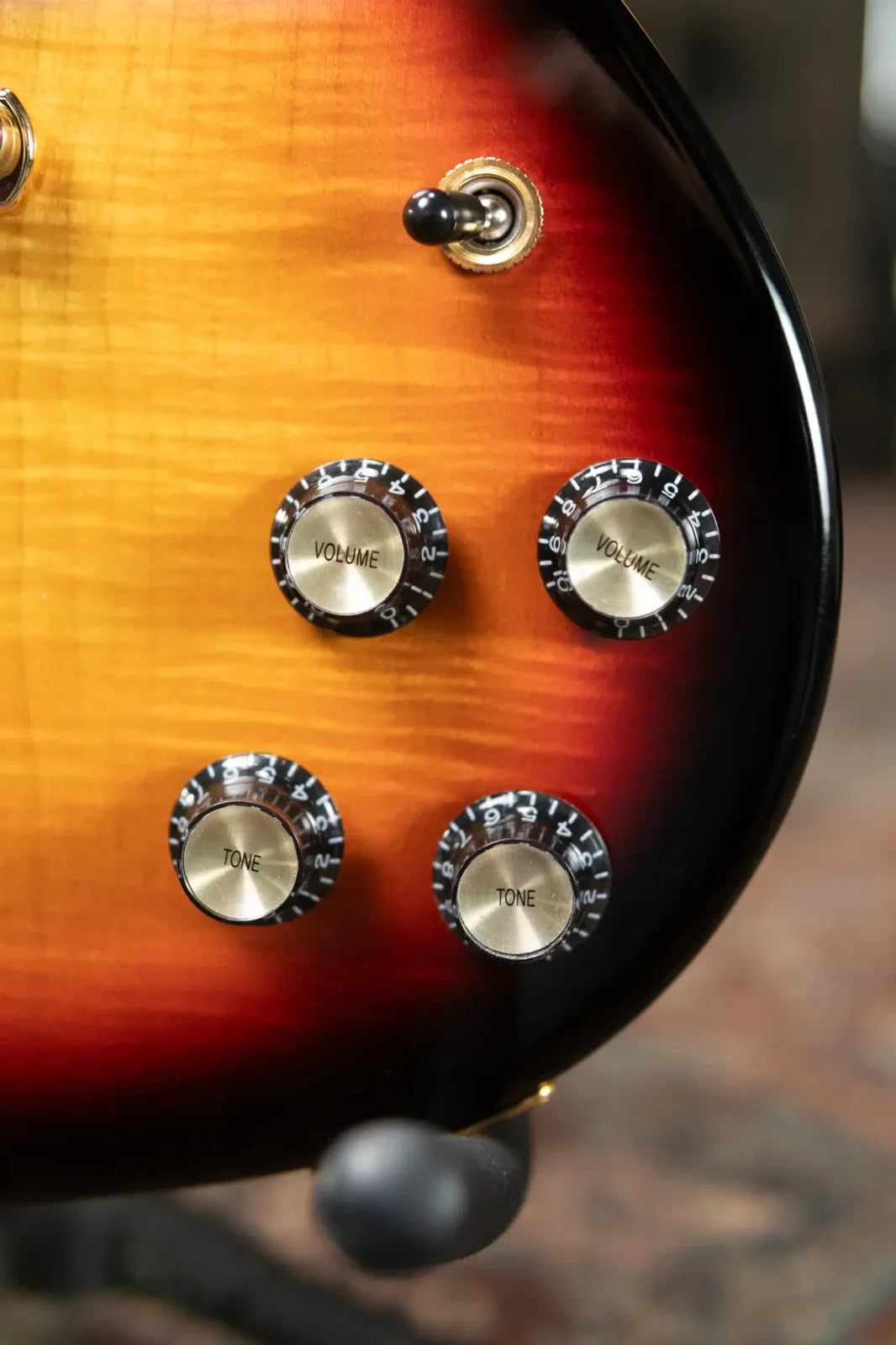 Gibson SG Supreme - Fireburst with Hardshell Case