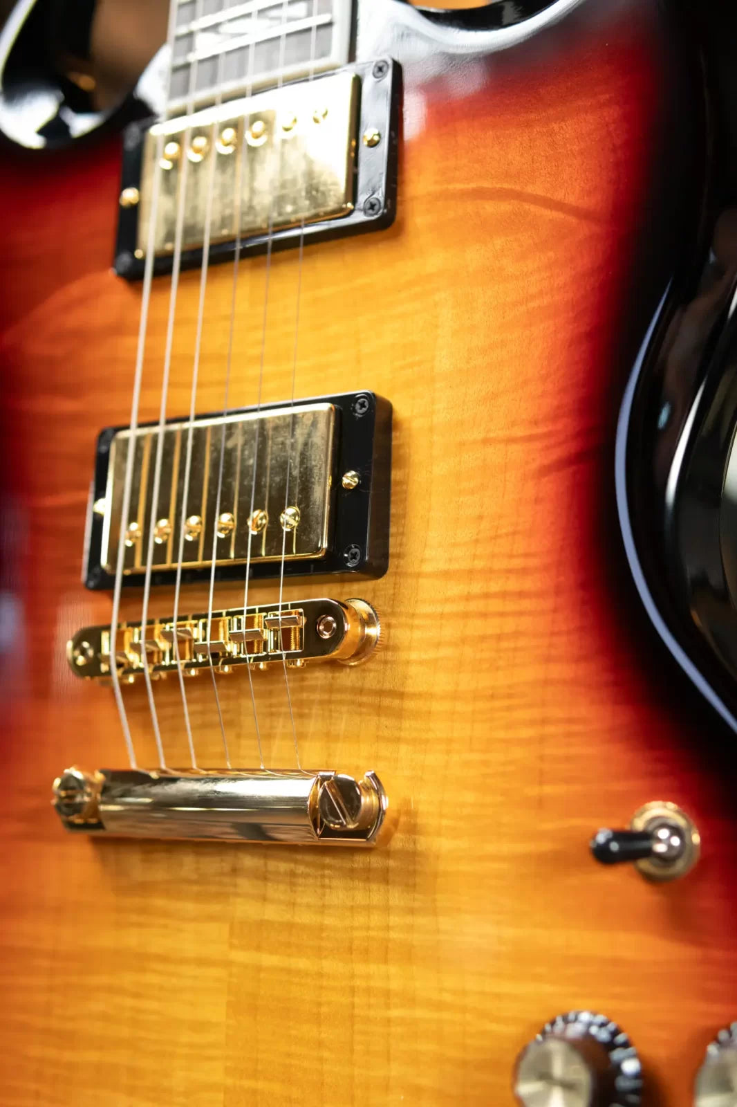 Gibson SG Supreme - Fireburst with Hardshell Case