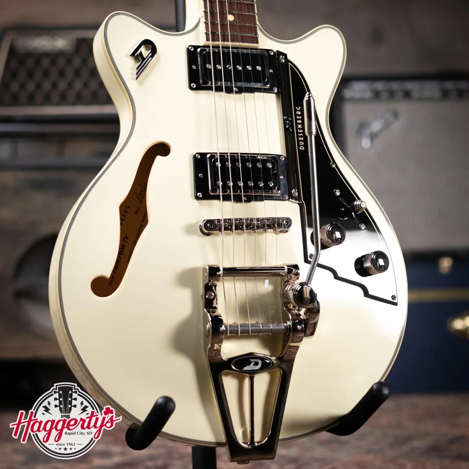 Duesenberg Starplayer TV Fullerton - White with Hardshell Case