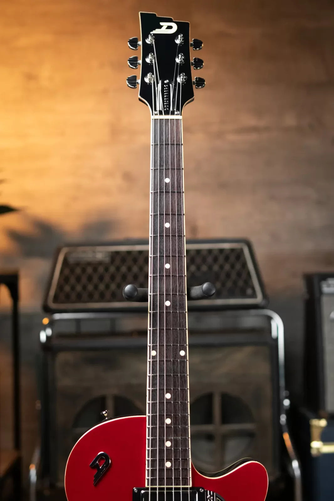 Duesenberg Starplayer TV - Red Sparkle with Hardshell Case