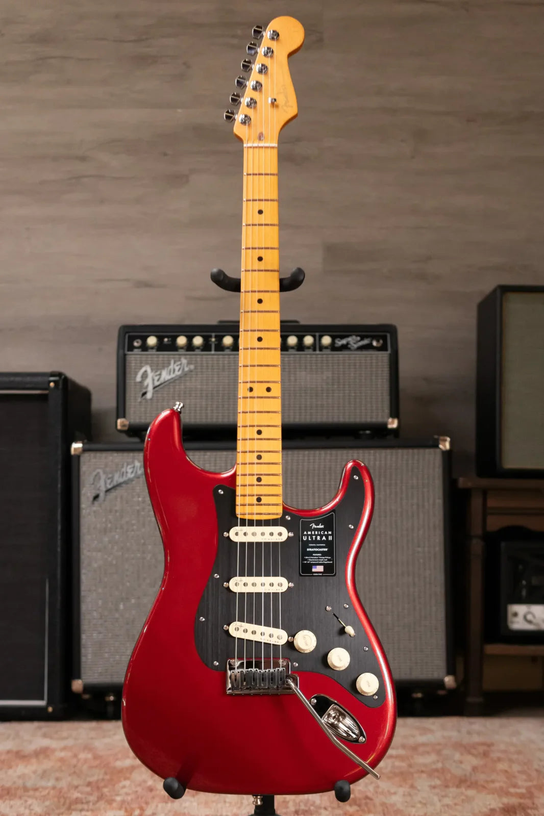 Fender American Ultra II Stratocaster - Sinister Red with Hardshell Case