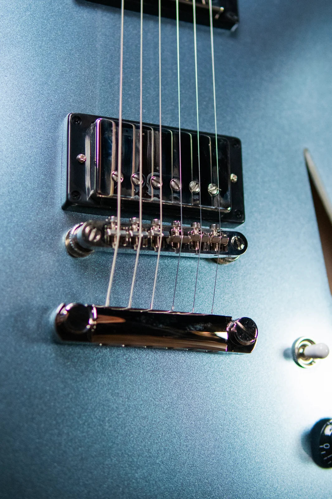 Epiphone Dave Grohl DG-335 Semi-Hollow - Pelham Blue with Hardshell Case