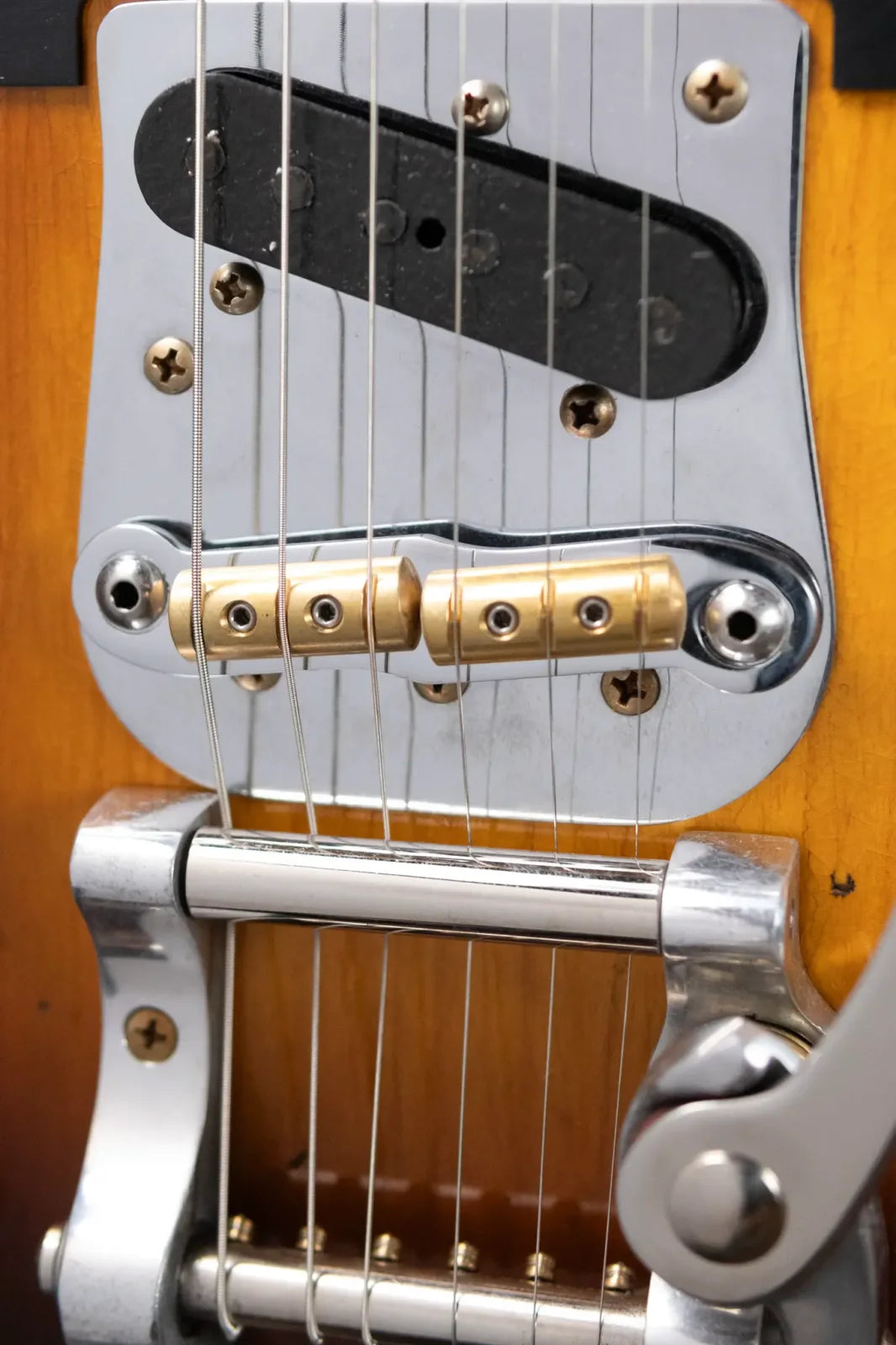 Fender Custom Shop Limited Edition CuNiFe Telecaster Custom Heavy Relic, 1-Piece Maple Neck with Hardshell Case - Faded Aged Wide-Fade 2-Color Sunburst
