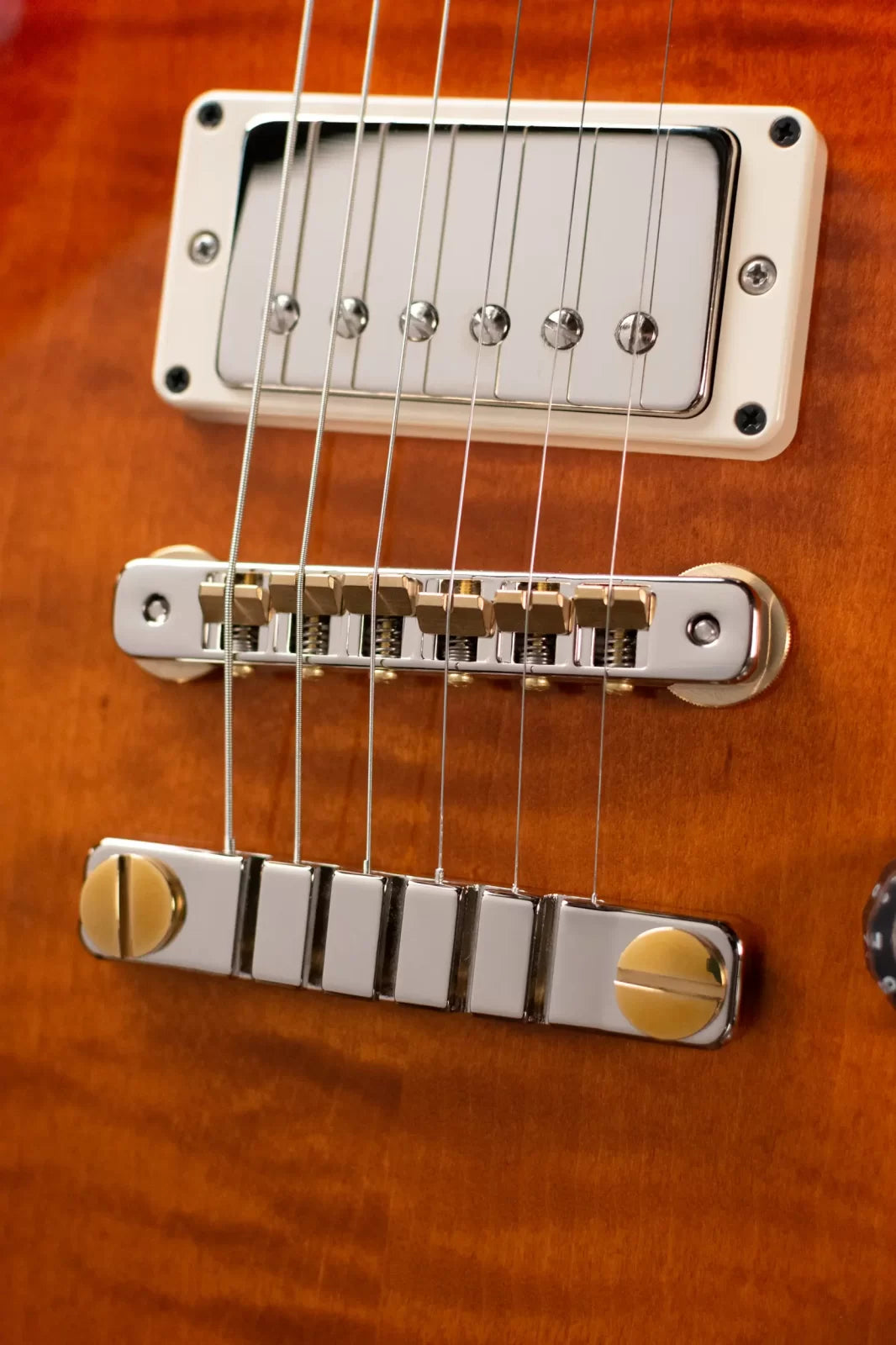 PRS S2 McCarty 594 Singlecut - Dark Cherry Sunburst with Premium Gig Bag