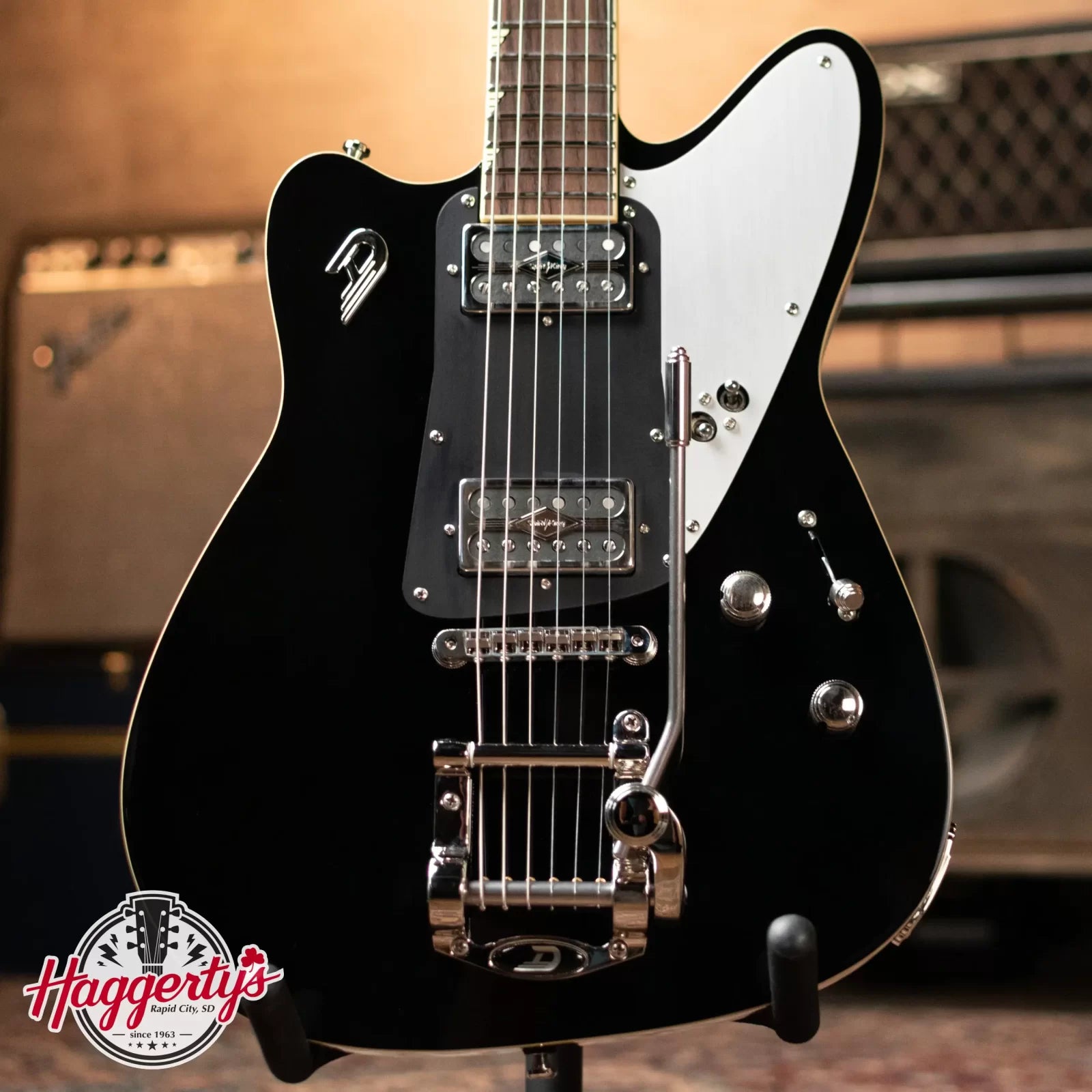 Duesenberg Falken Black Tremolo with Gig Bag