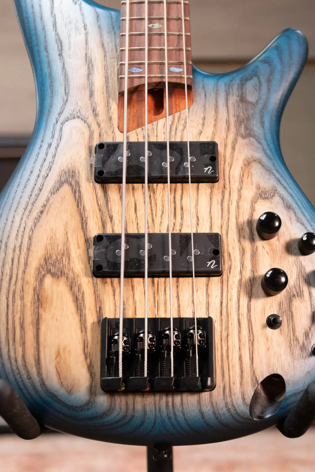 Ibanez SR600ECTF SR Standard 4-String Electric Bass - Cosmic Blue Starburst Flat