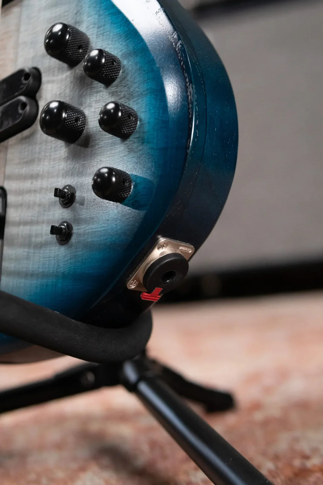 Ibanez BTB705LMCTL Bass Workshop Multi-Scale 5-String Electric Bass - Cosmic Blue Starburst Low Gloss