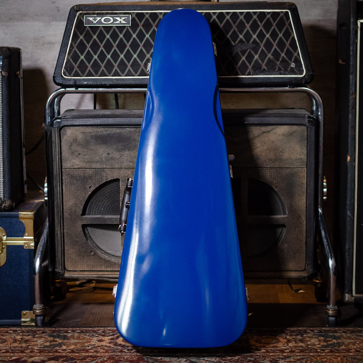 Bobelock 1029 Fiberglass Arrow Mandolin Case- Blue/Gray