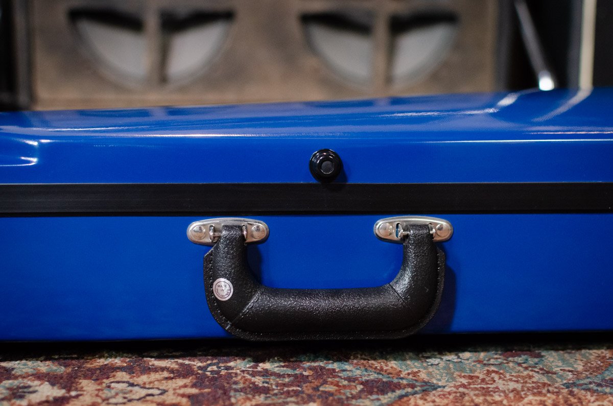 Bobelock 1029 Fiberglass Arrow Mandolin Case- Blue/Gray