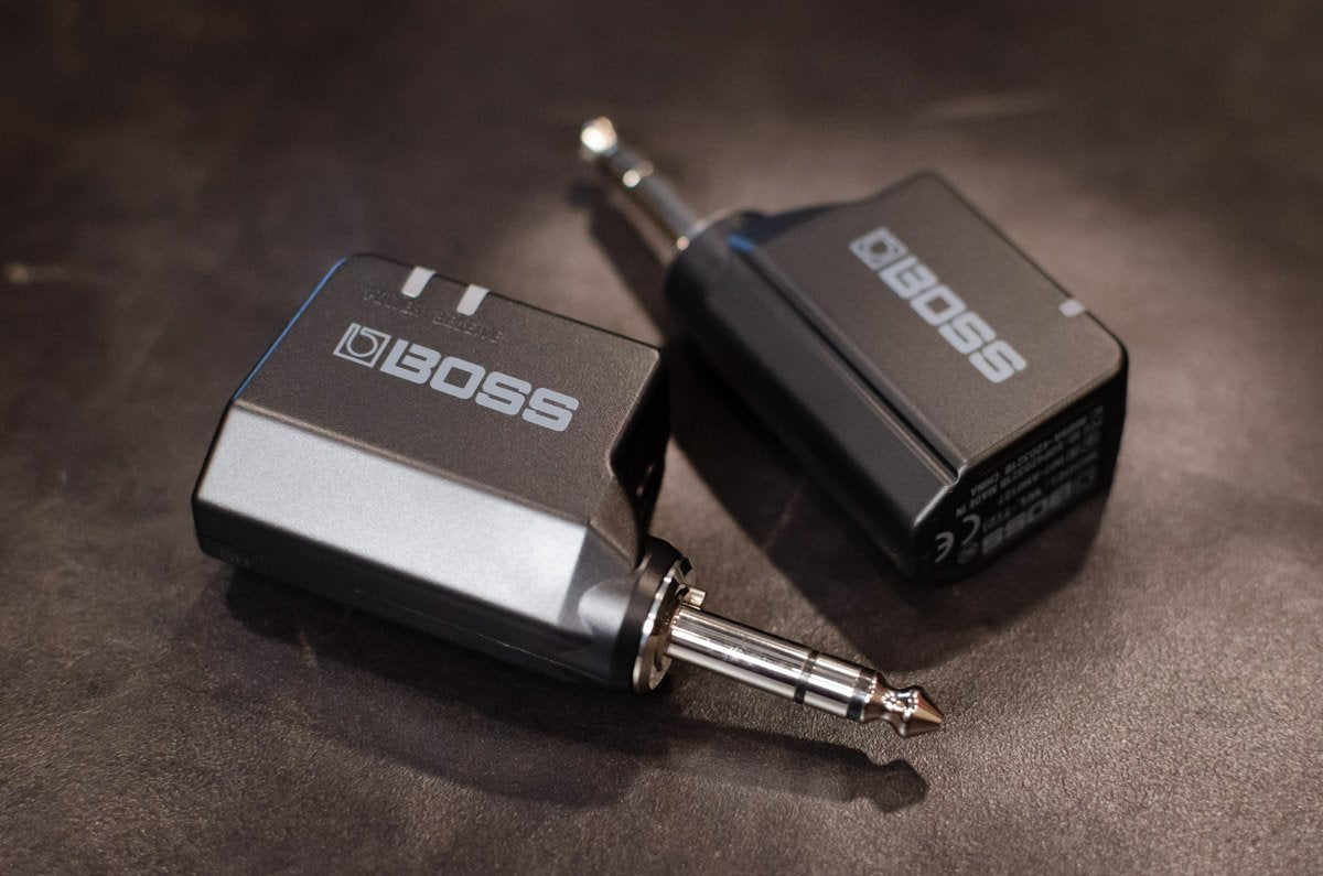 Boss WL-20 Wireless Guitar/Bass System - Transmitter and Receiver
