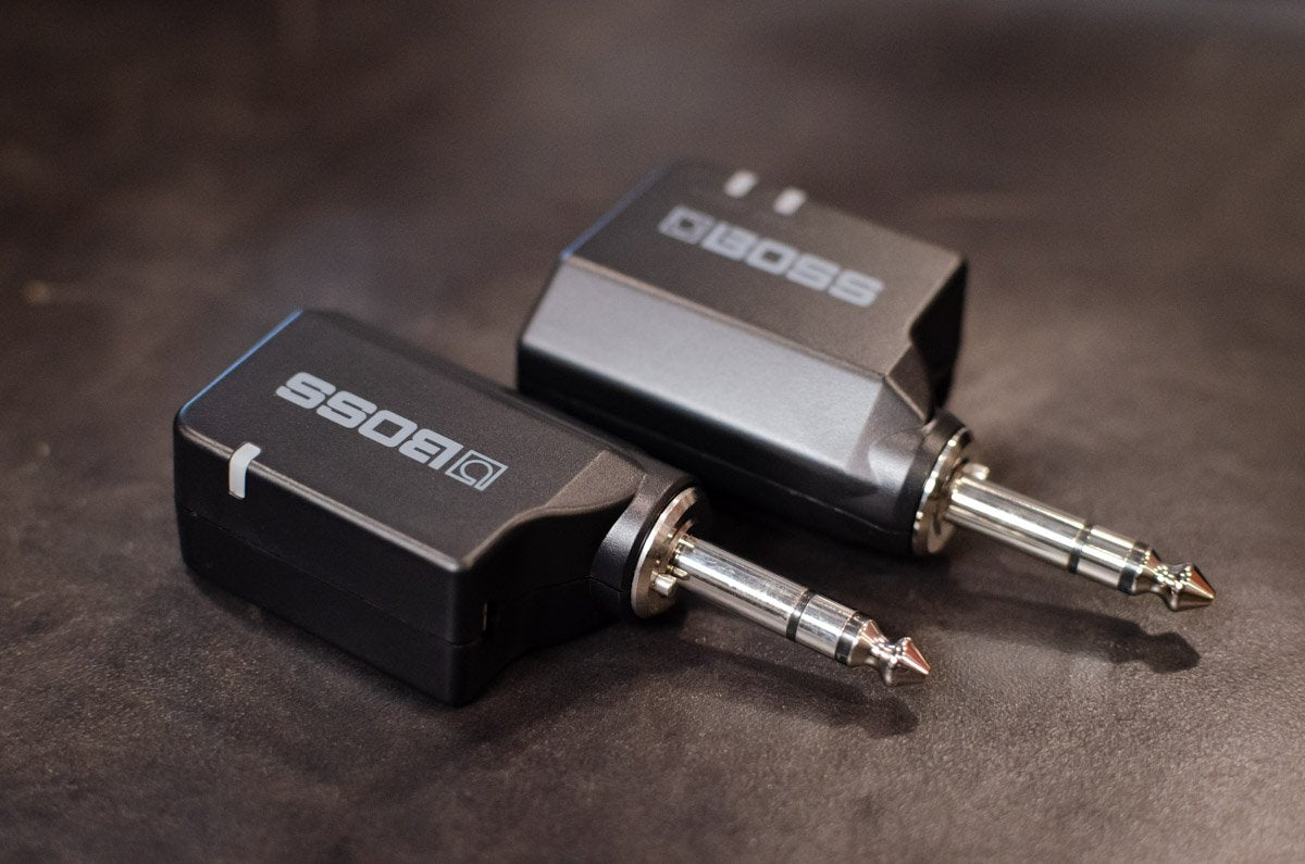 Boss WL-20 Wireless Guitar/Bass System - Transmitter and Receiver