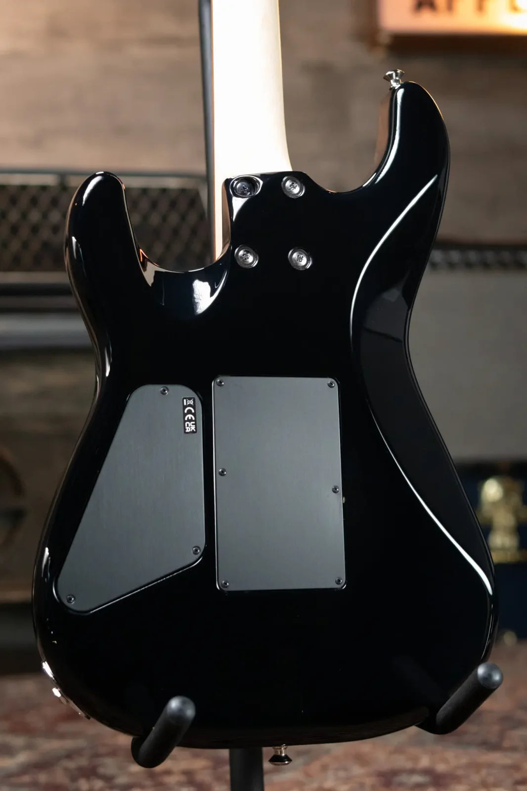 Charvel MJ San Dimas Style 1 HSH FR PF QM - Midnight Glow with Hardshell Gig Bag