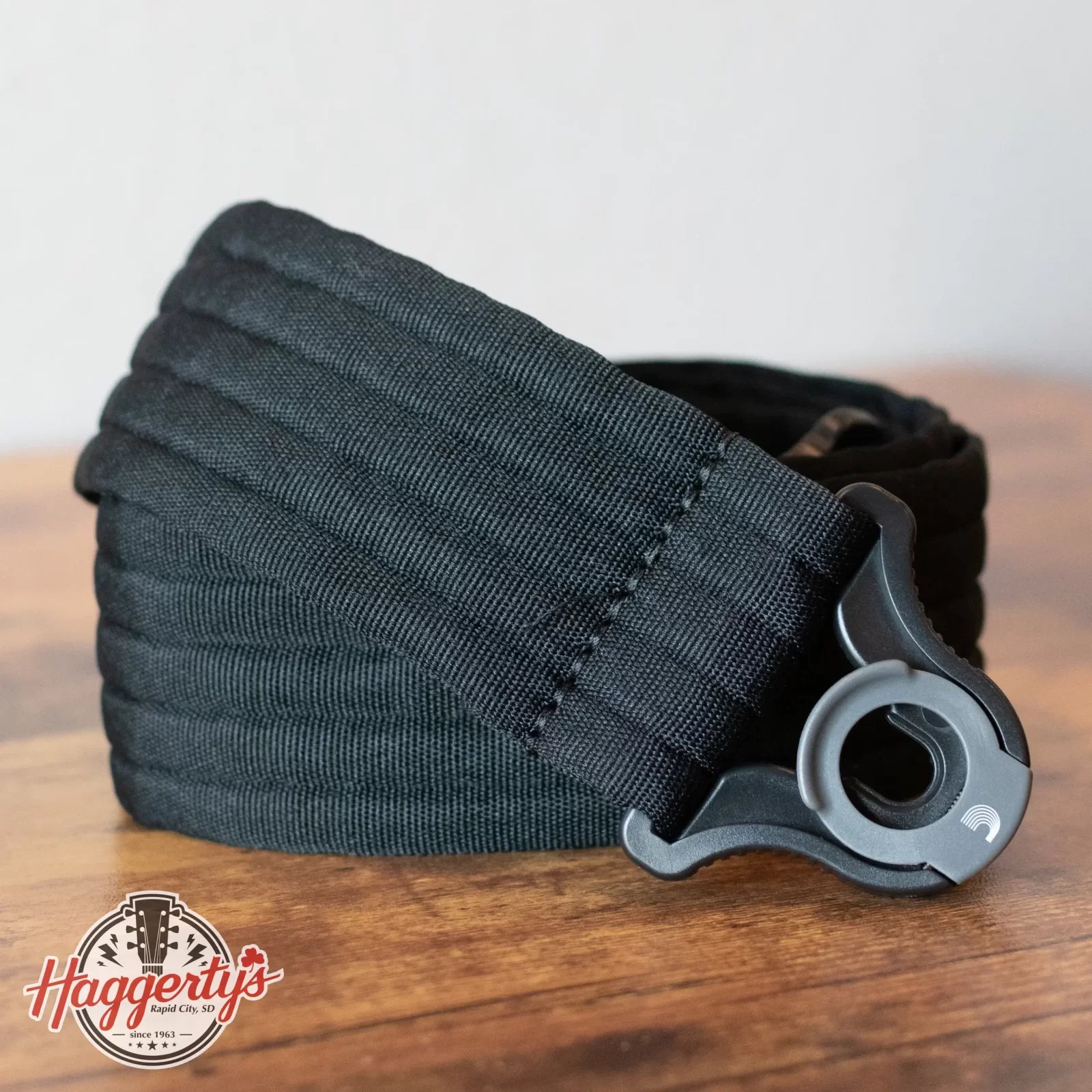 new D Addario Auto Lock Guitar Strap Black Padded Stripes haggertys 1