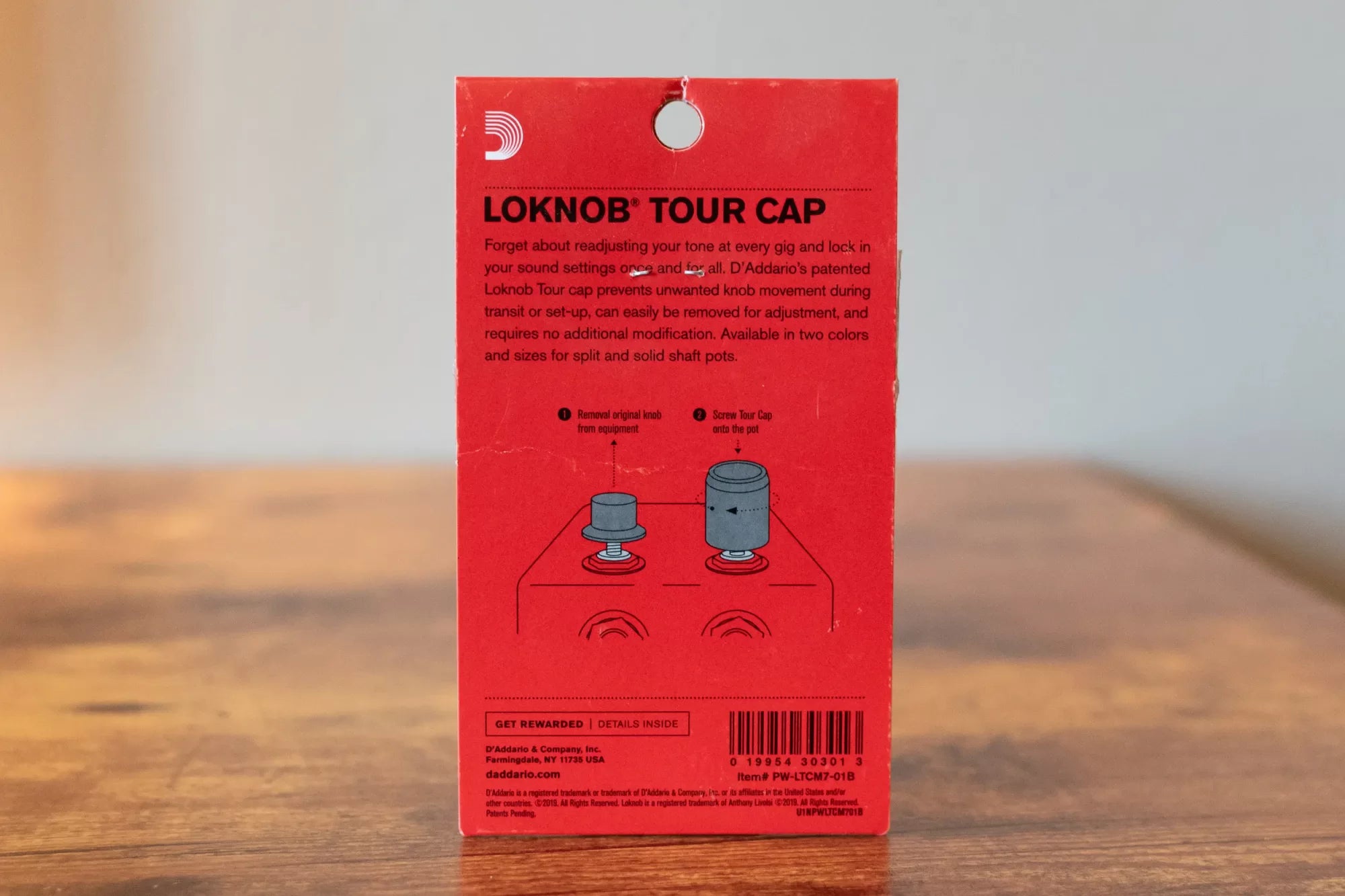 D'Addario LokNob Tour Cap Large M7 - Black