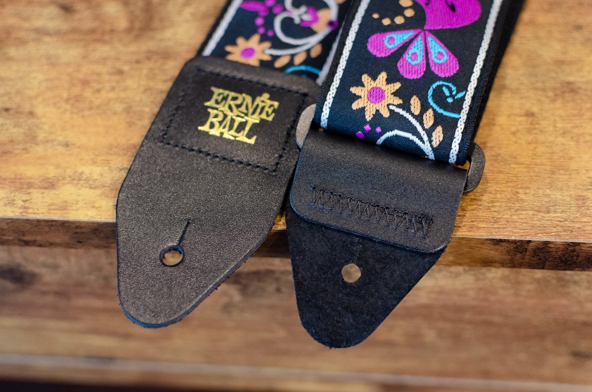 Ernie Ball P05331 Purple Bird Lupin Jacquard Guitar Strap