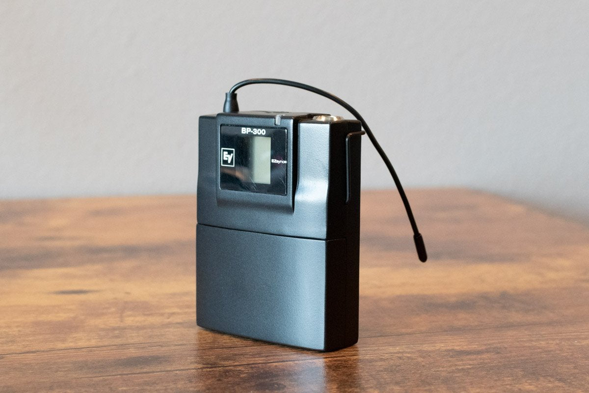 EV R300 Lapel Wireless Microphone