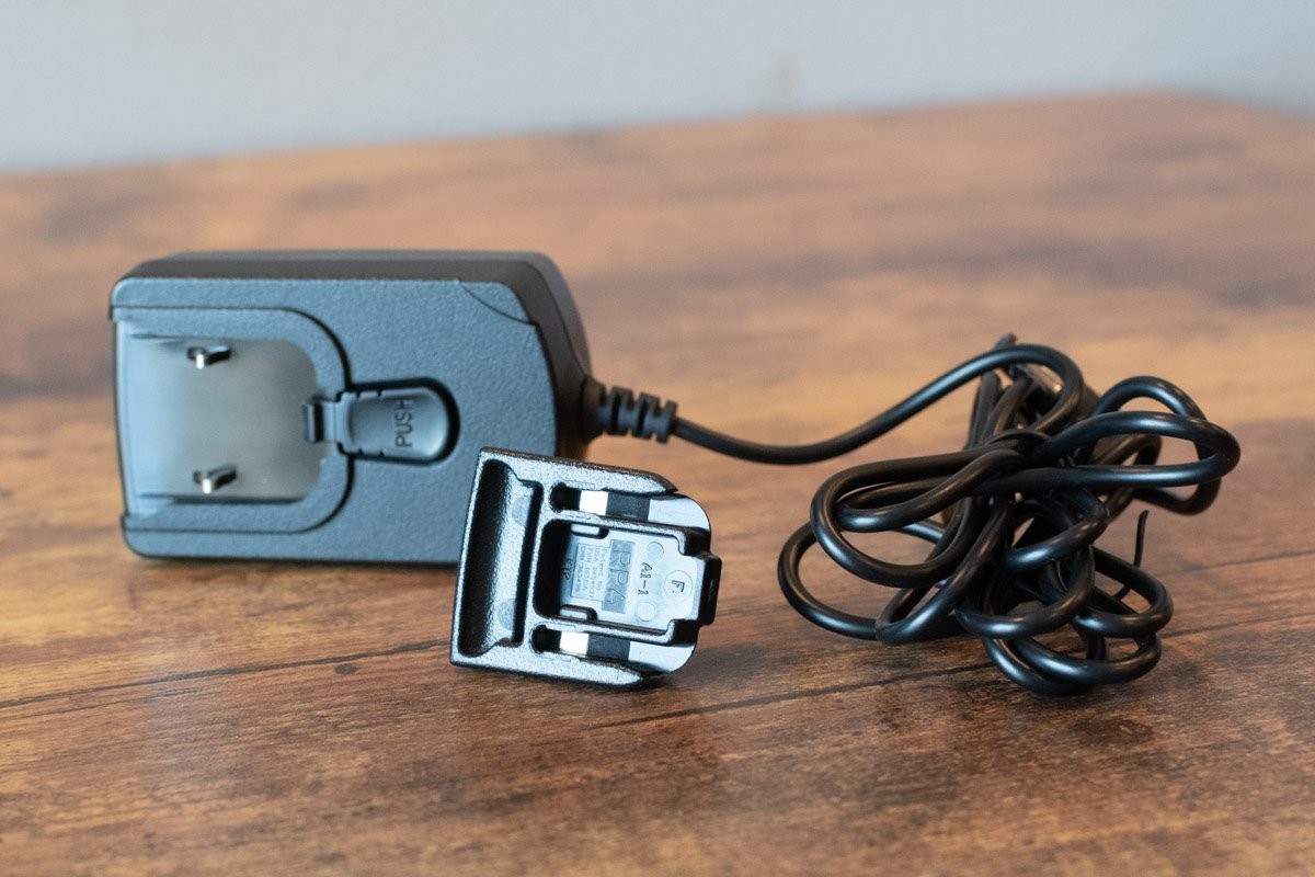 EV R300 Lapel Wireless Microphone