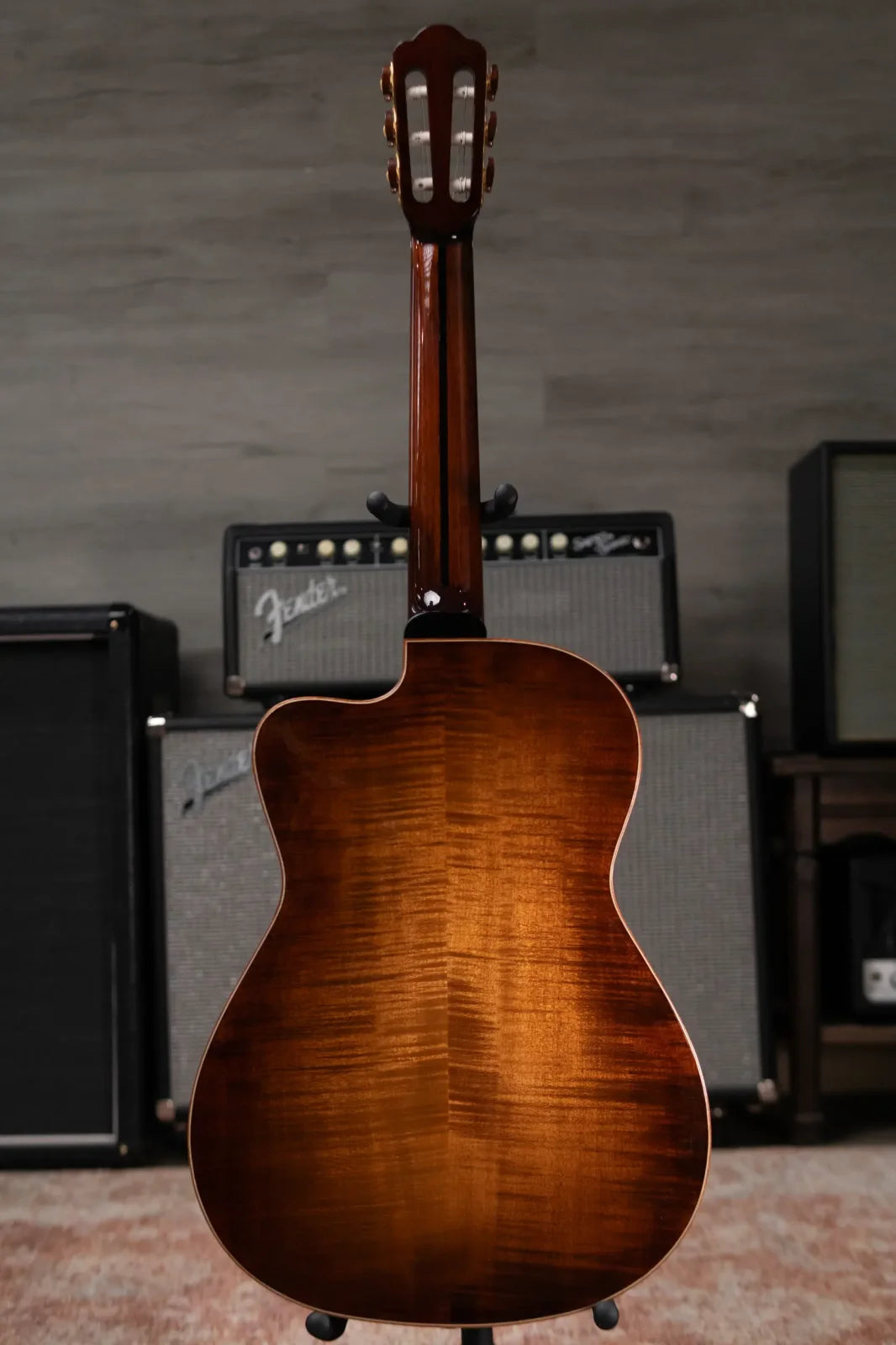 Eastman Cabaret-JB John Buscarino Classical Guitar with Hardshell Case