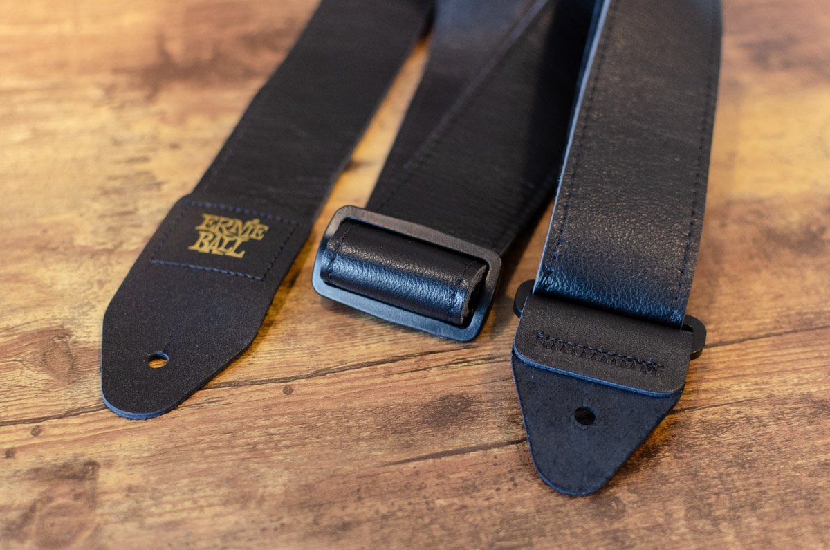 Ernie Ball P04134 Tri-Glide Leather Guitar Strap - Black