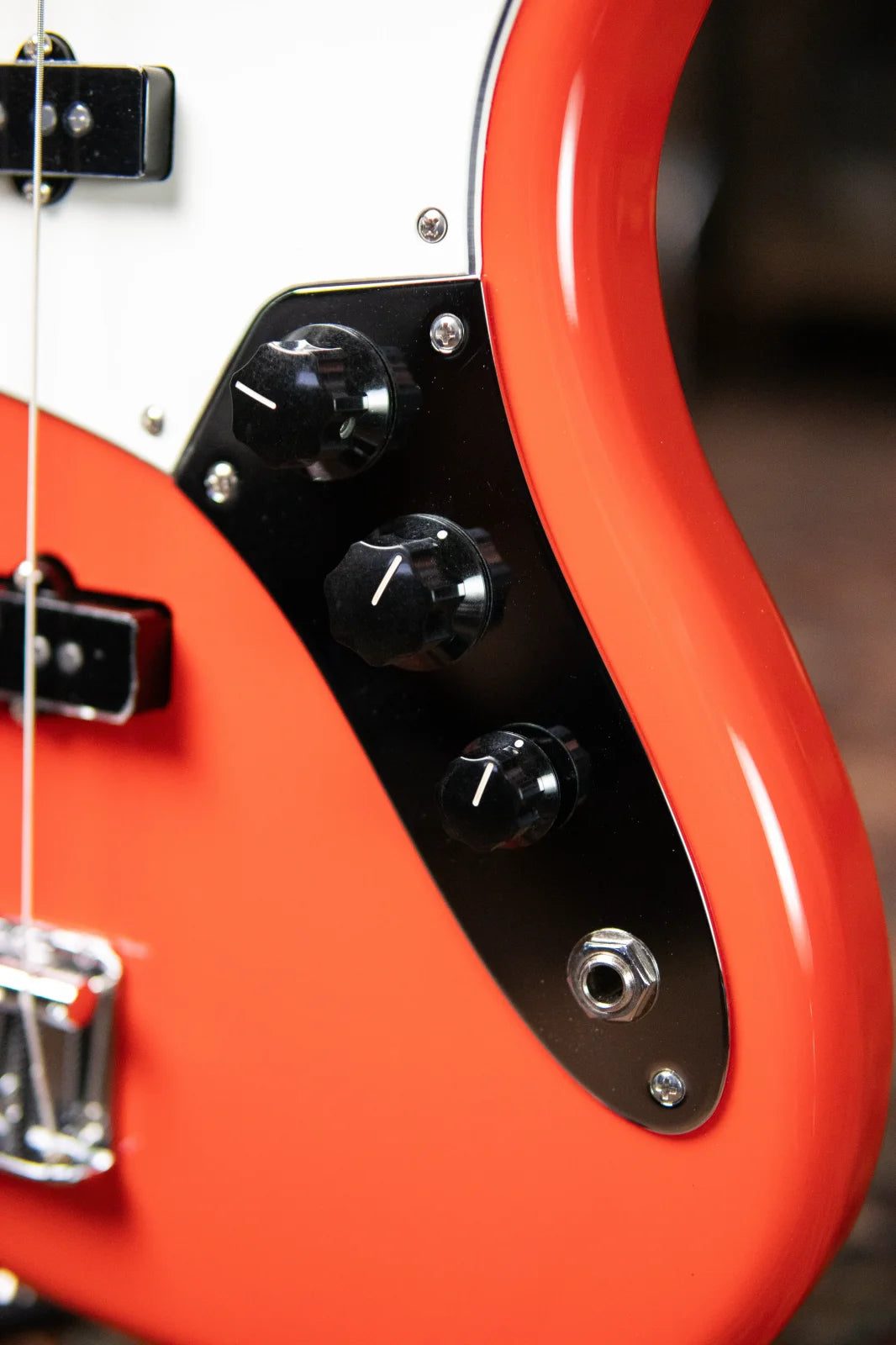 Fender Player II Jazz Bass Maple Fingerboard - Coral Red