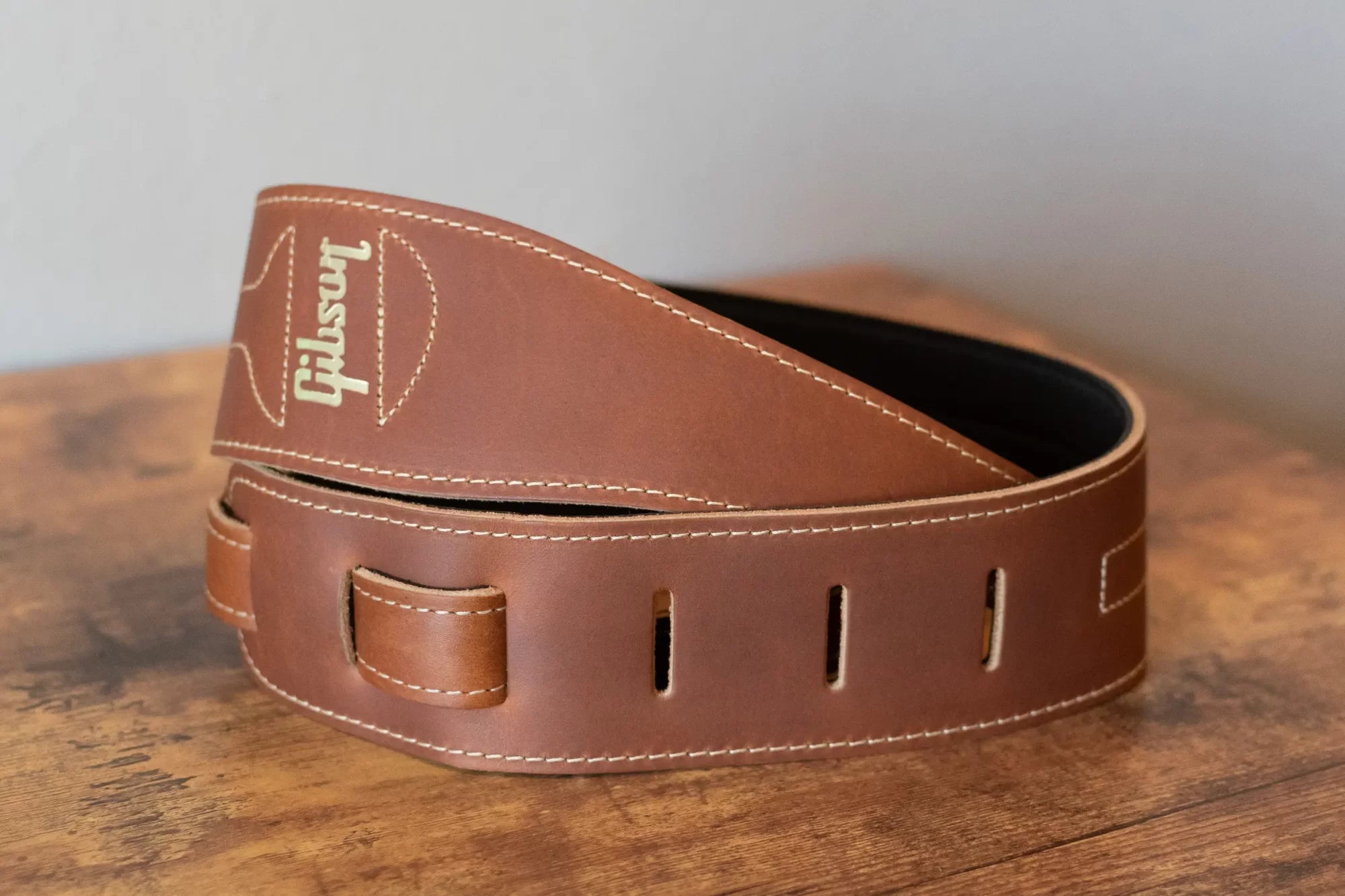 Gibson Classic Leather Guitar Strap Brown
