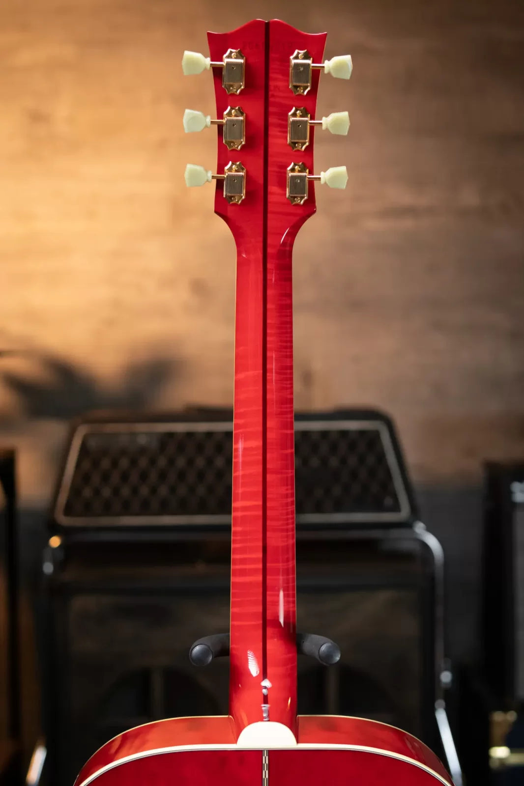 Gibson Custom SJ-200 Original Acoustic/Electric Guitar - Quilt Cherry with Hardshell Case