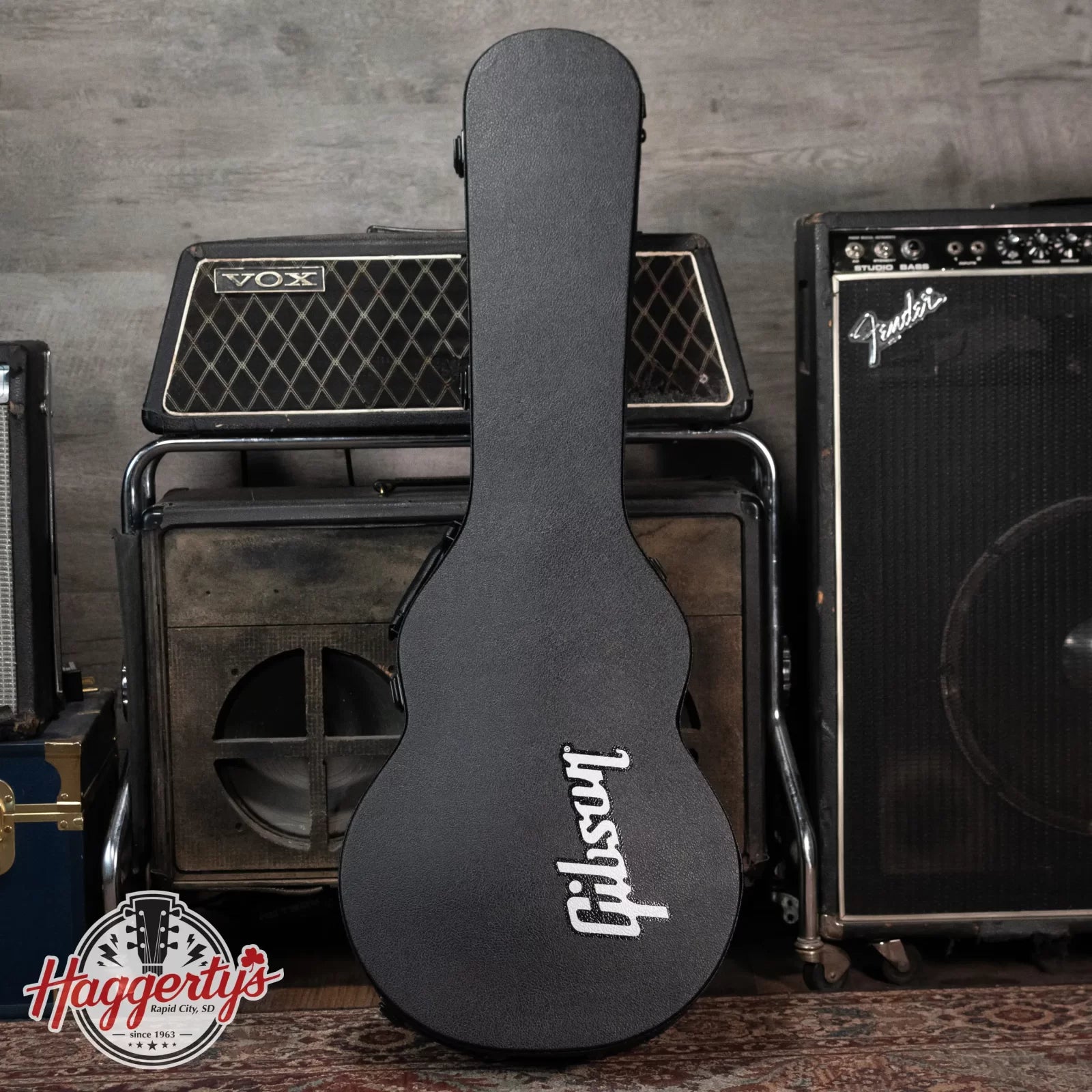 new Gibson Les Paul Modern Hardshell Case Black haggertys 1