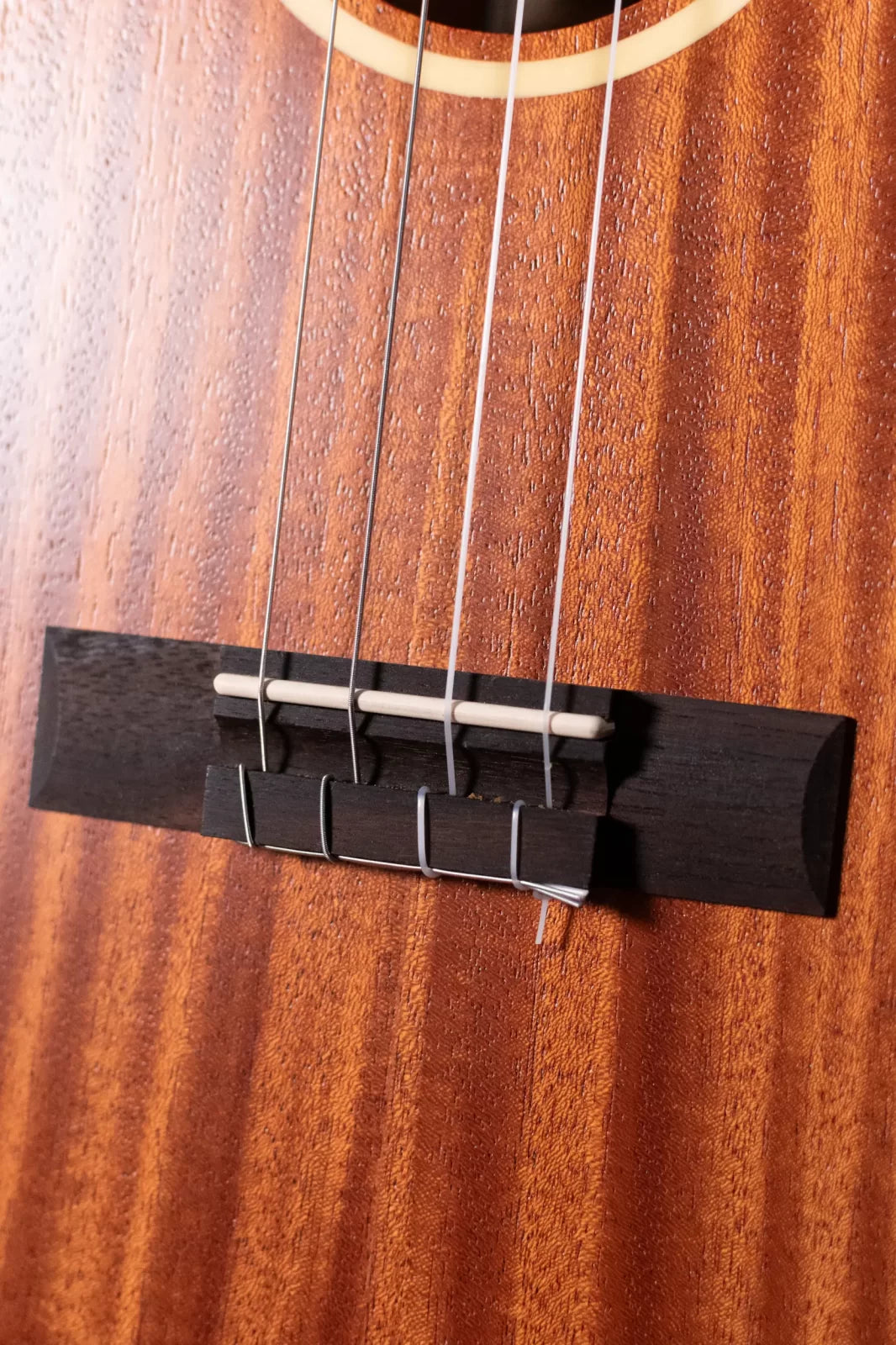 Lanikai LU Series Okoume Ukulele with Bag, Baritone