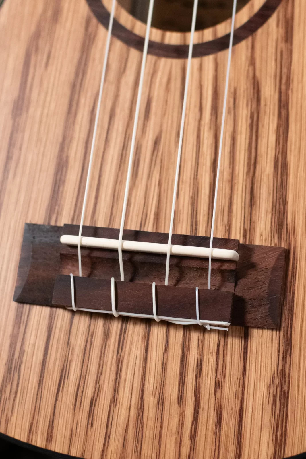 Lanikai OA-S Oak Soprano Satin Ukulele with Gig Bag