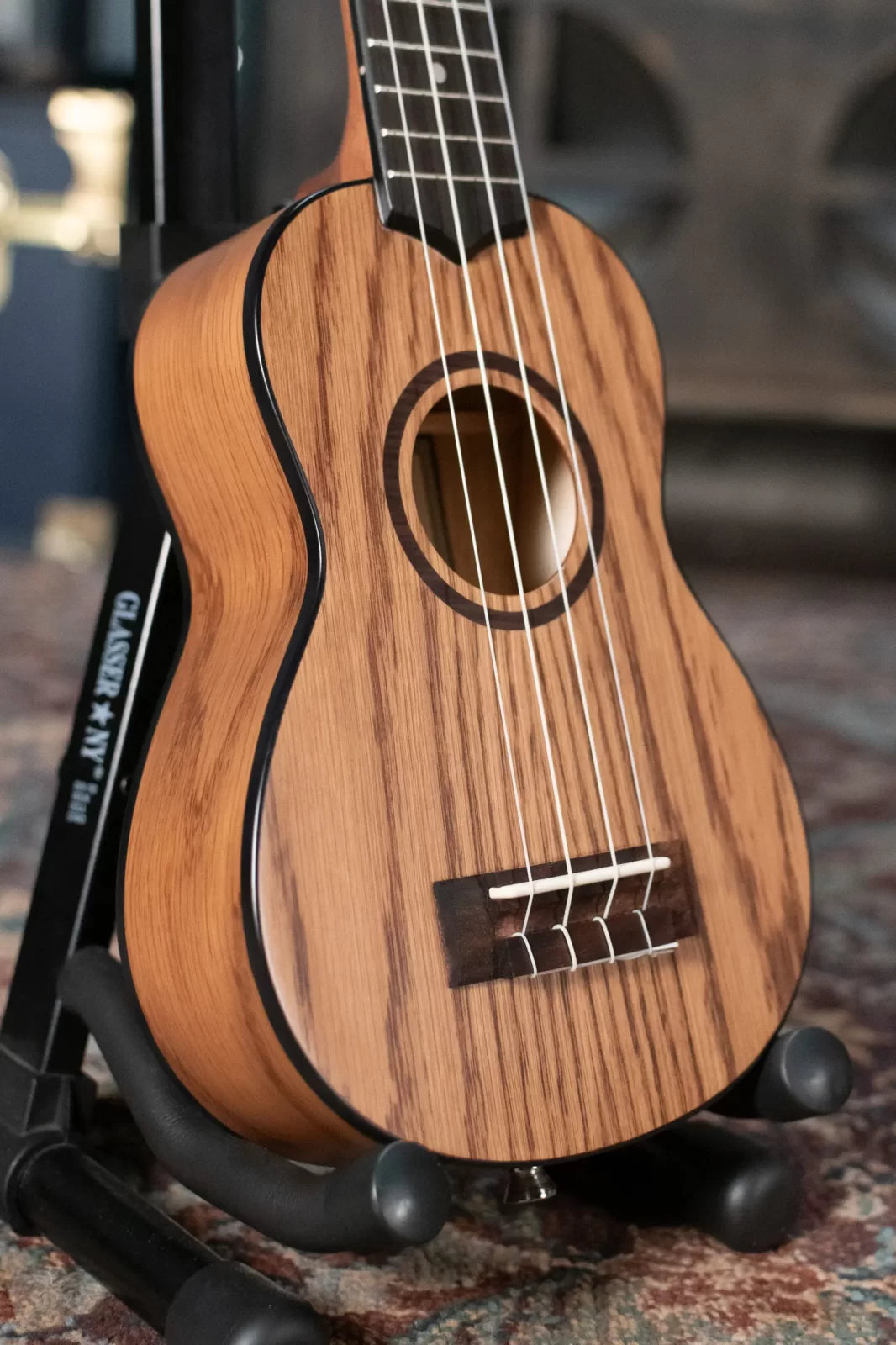 Lanikai OA-S Oak Soprano Satin Ukulele with Gig Bag